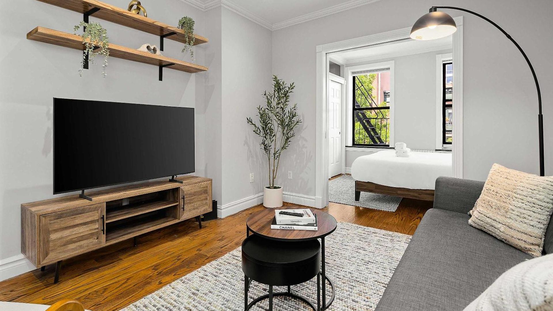 Apartment Chic Nyc Escape In Vibrant Downtown New York