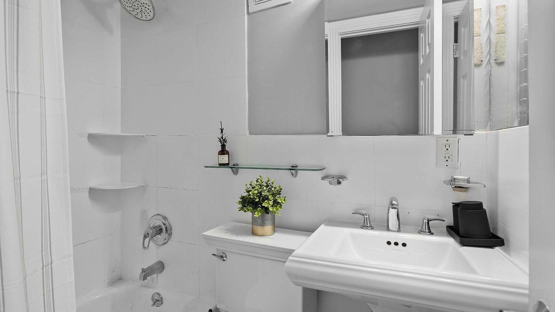 Stylish Escape In The East Village * New York
