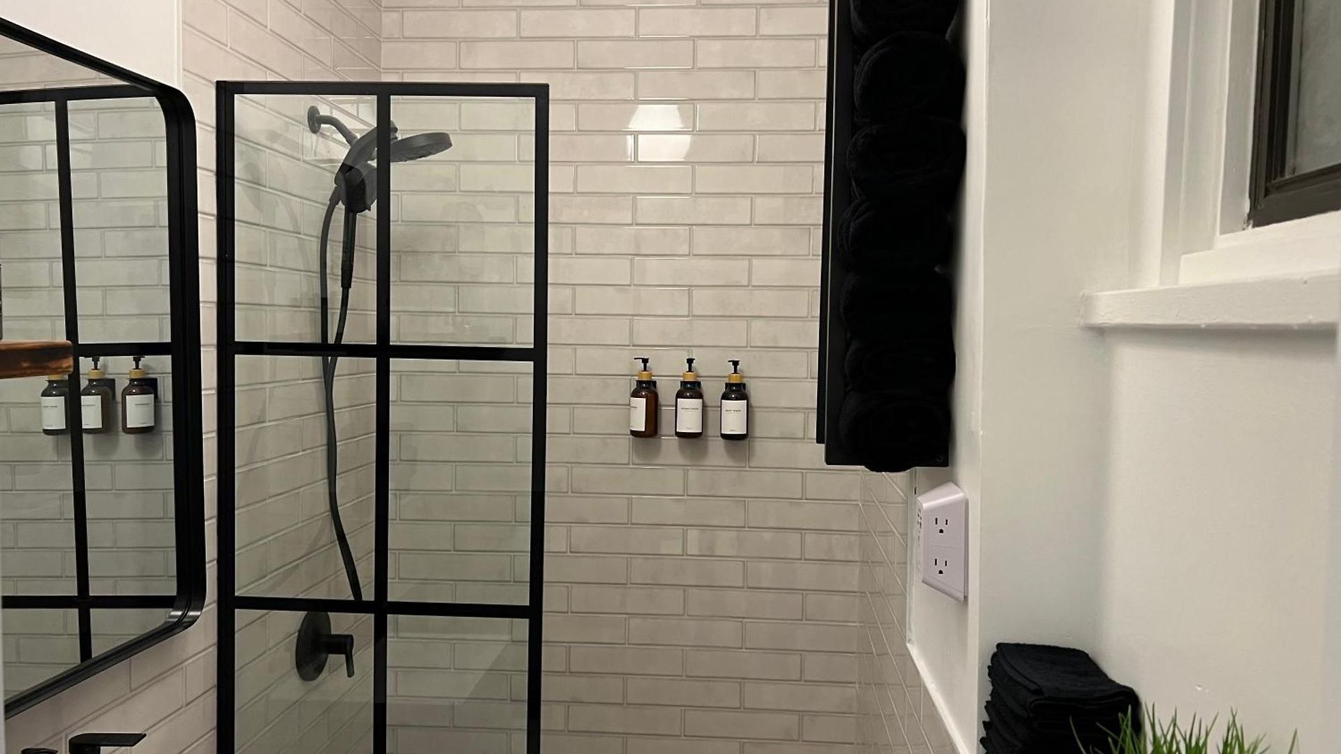 Park Slope New Pvt 2 Bdrm Apartment