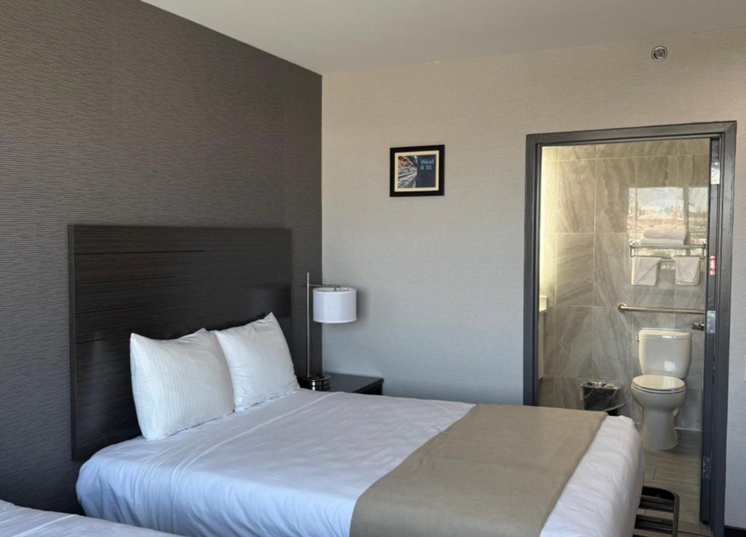 The - Long Island Hotel 3*