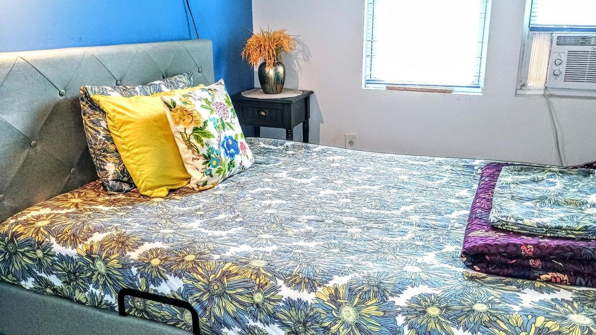 Apartment Explore From Queens