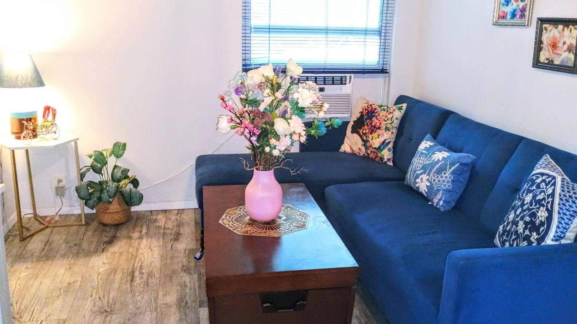 Apartment Explore From Queens