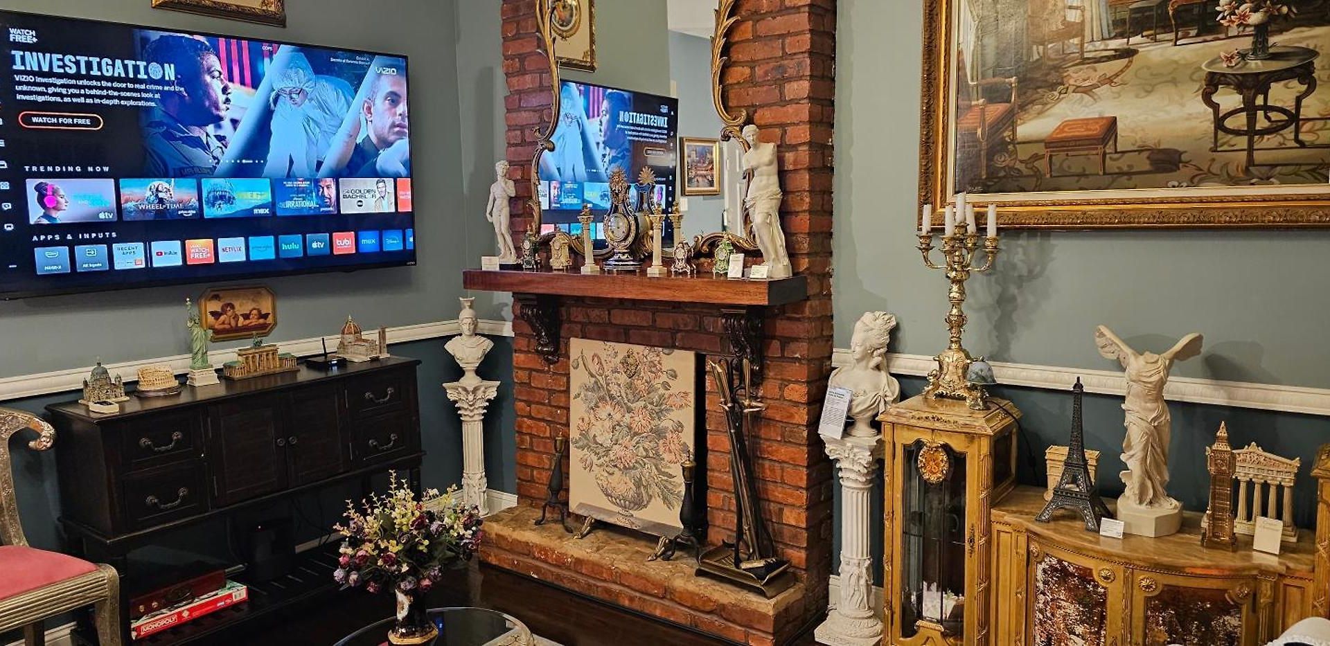 Luxurious At Colonial Townhouse New York