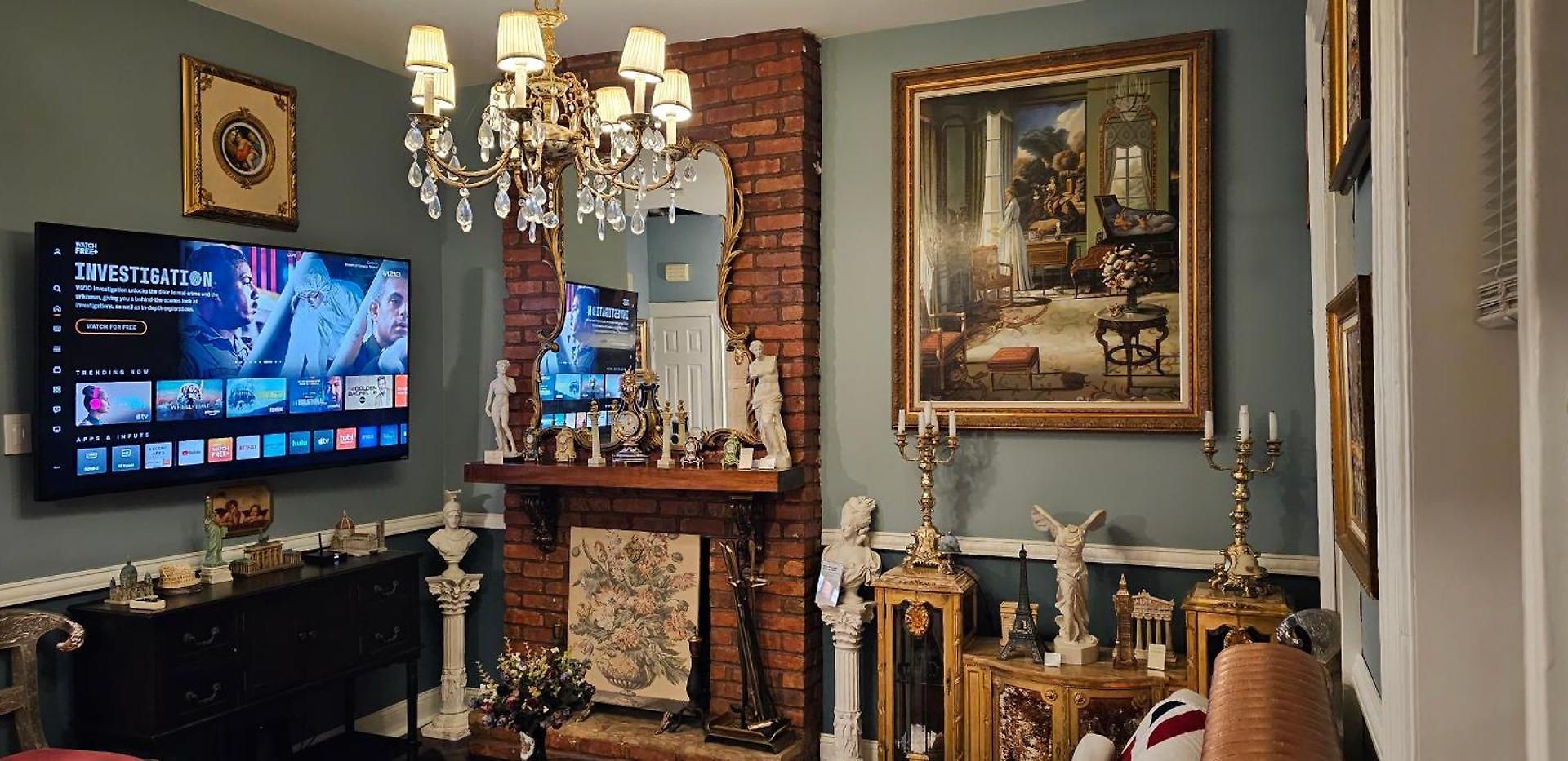 Luxurious At Colonial Townhouse *