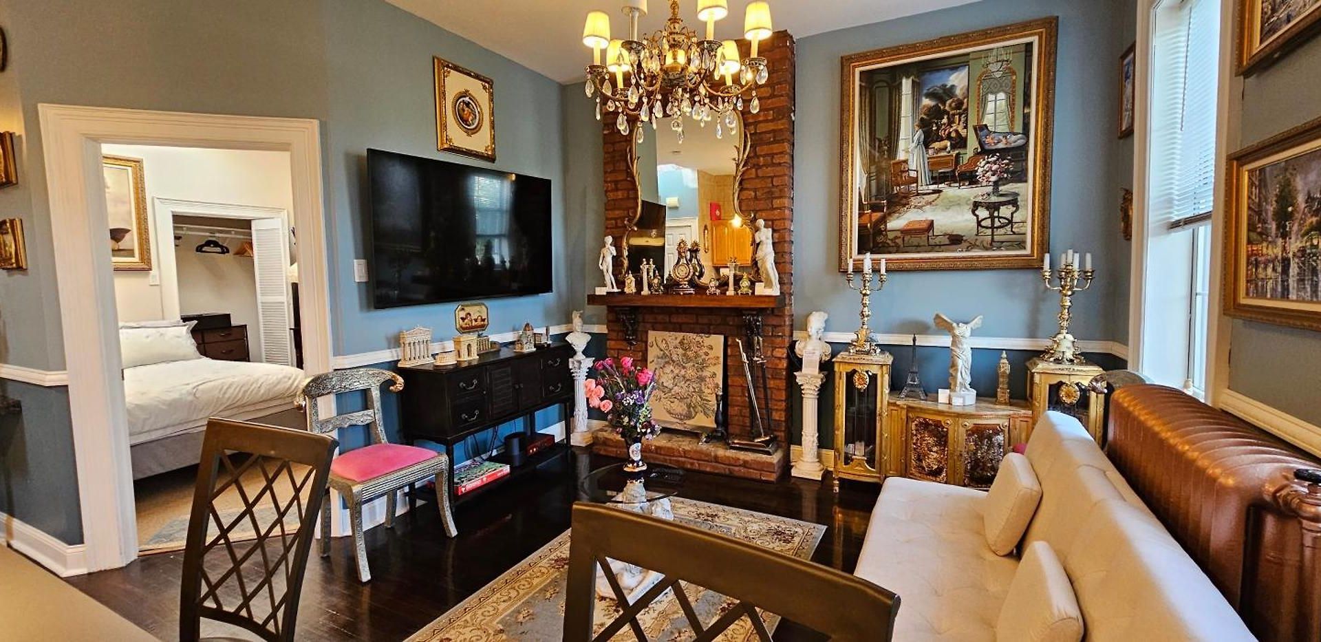Apartment Luxurious At Colonial Townhouse