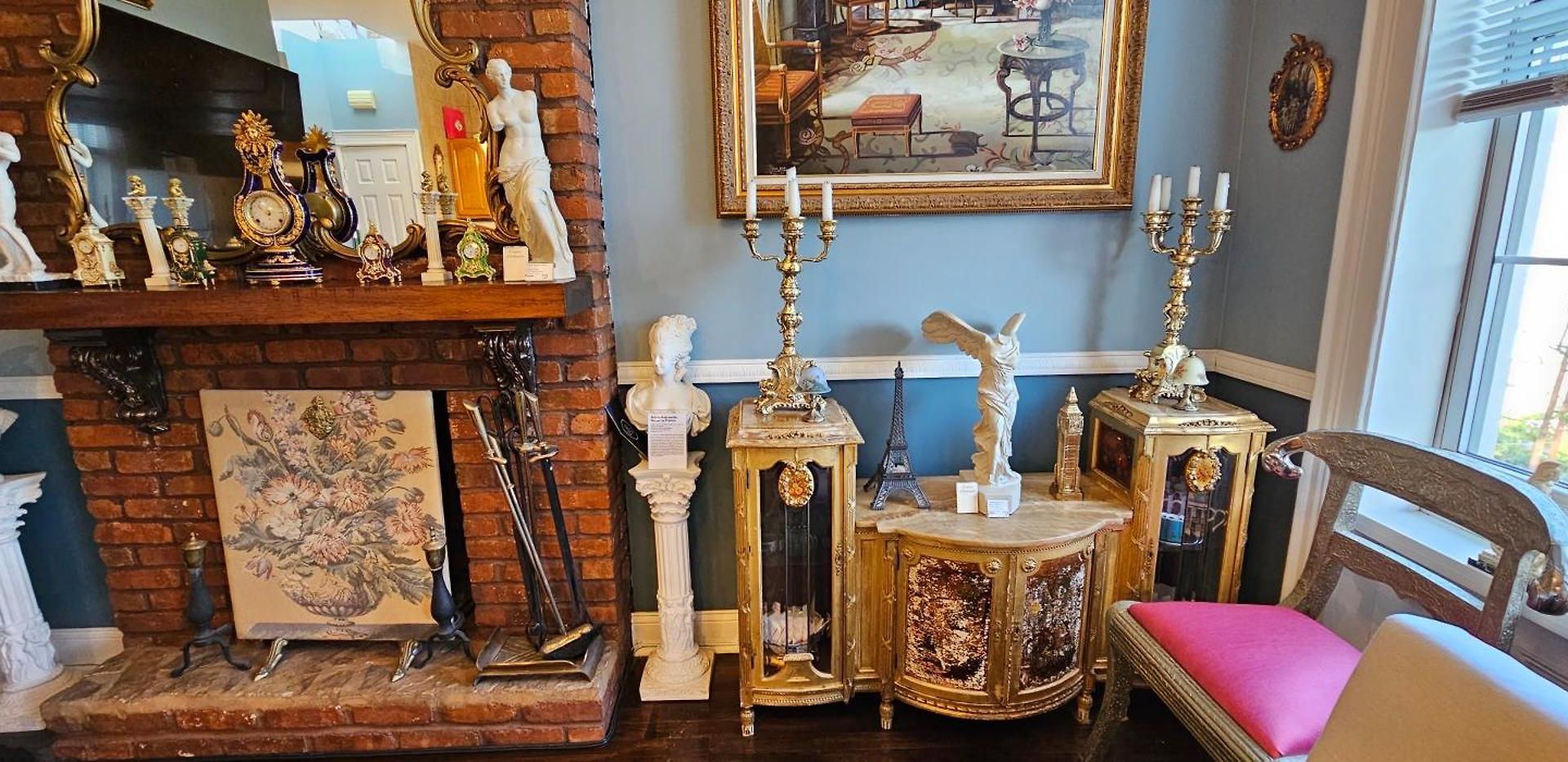 Luxurious At Colonial Townhouse *