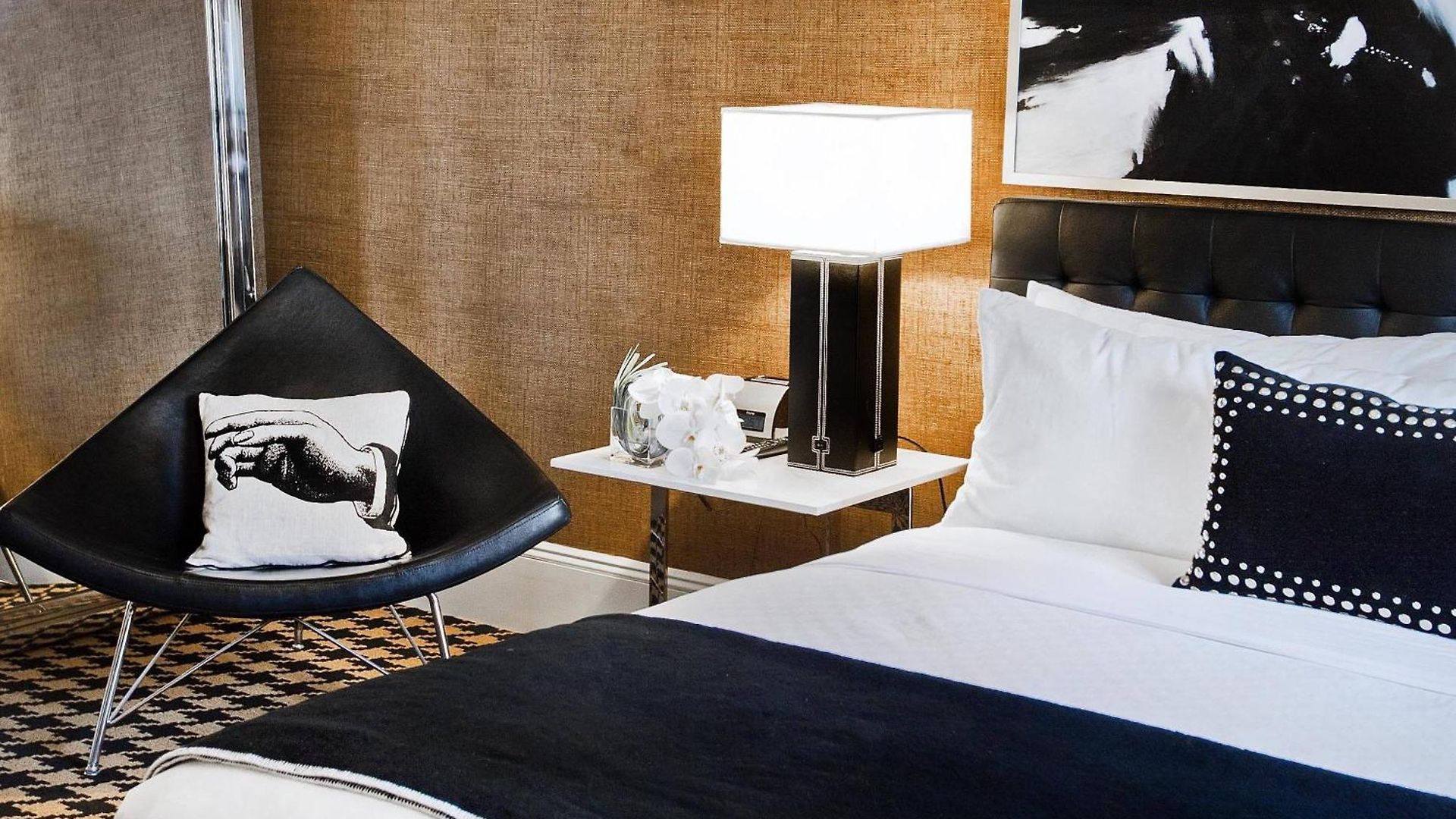 Ameritania At Times Square 4*