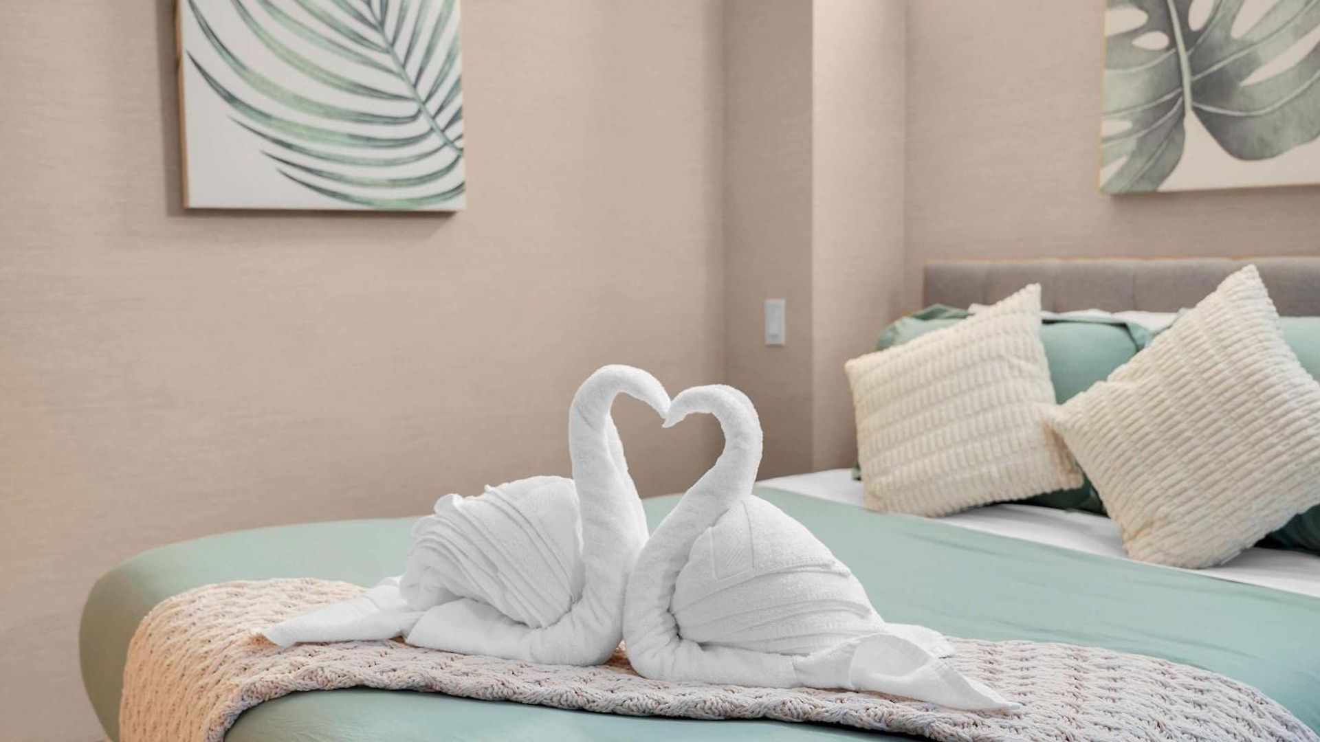 Stylish 1br In The Heart Of The With Gym Apartment