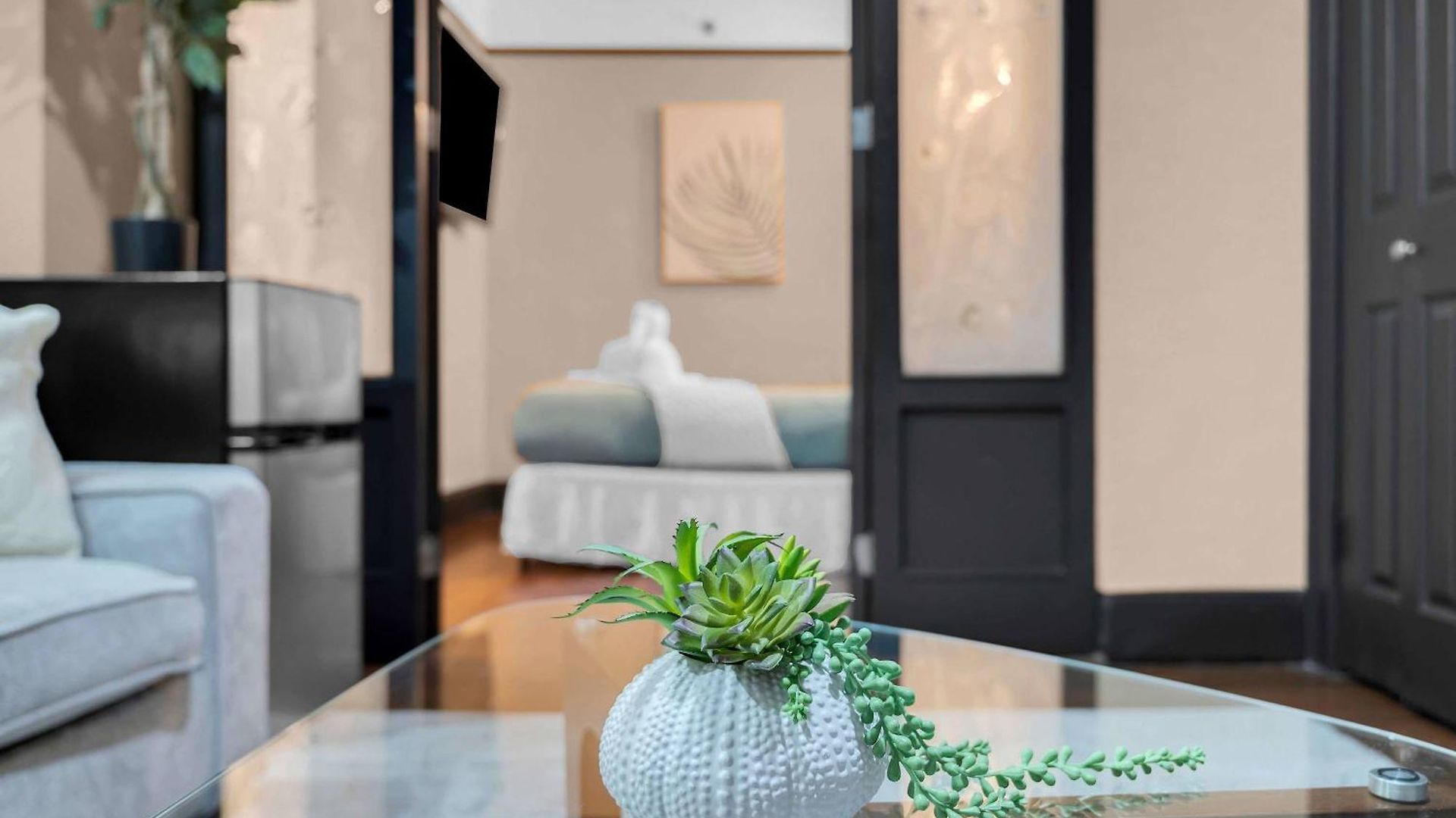 Apartment Stylish 1br In The Heart Of The With Gym *