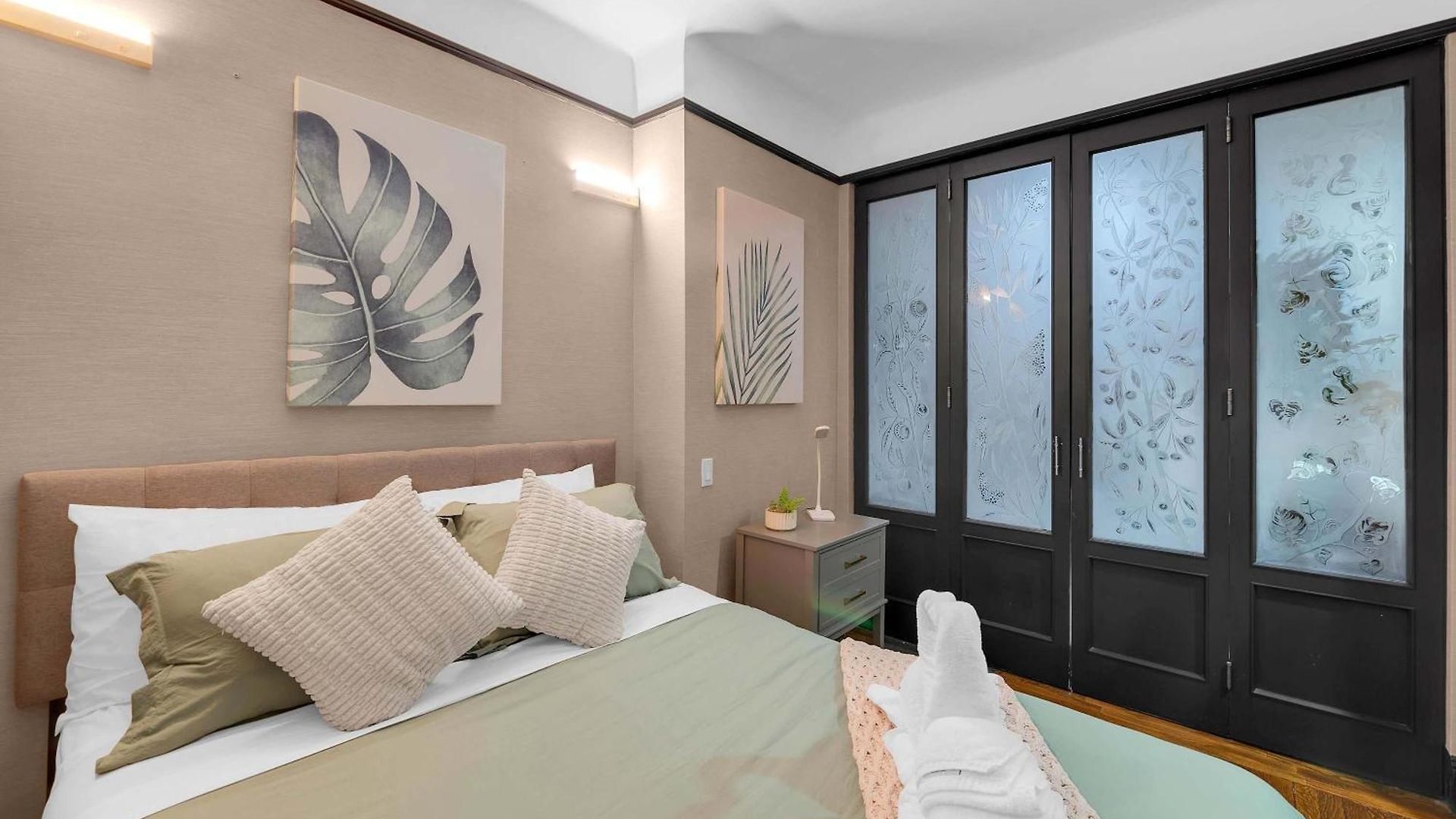Stylish 1br In The Heart Of The With Gym