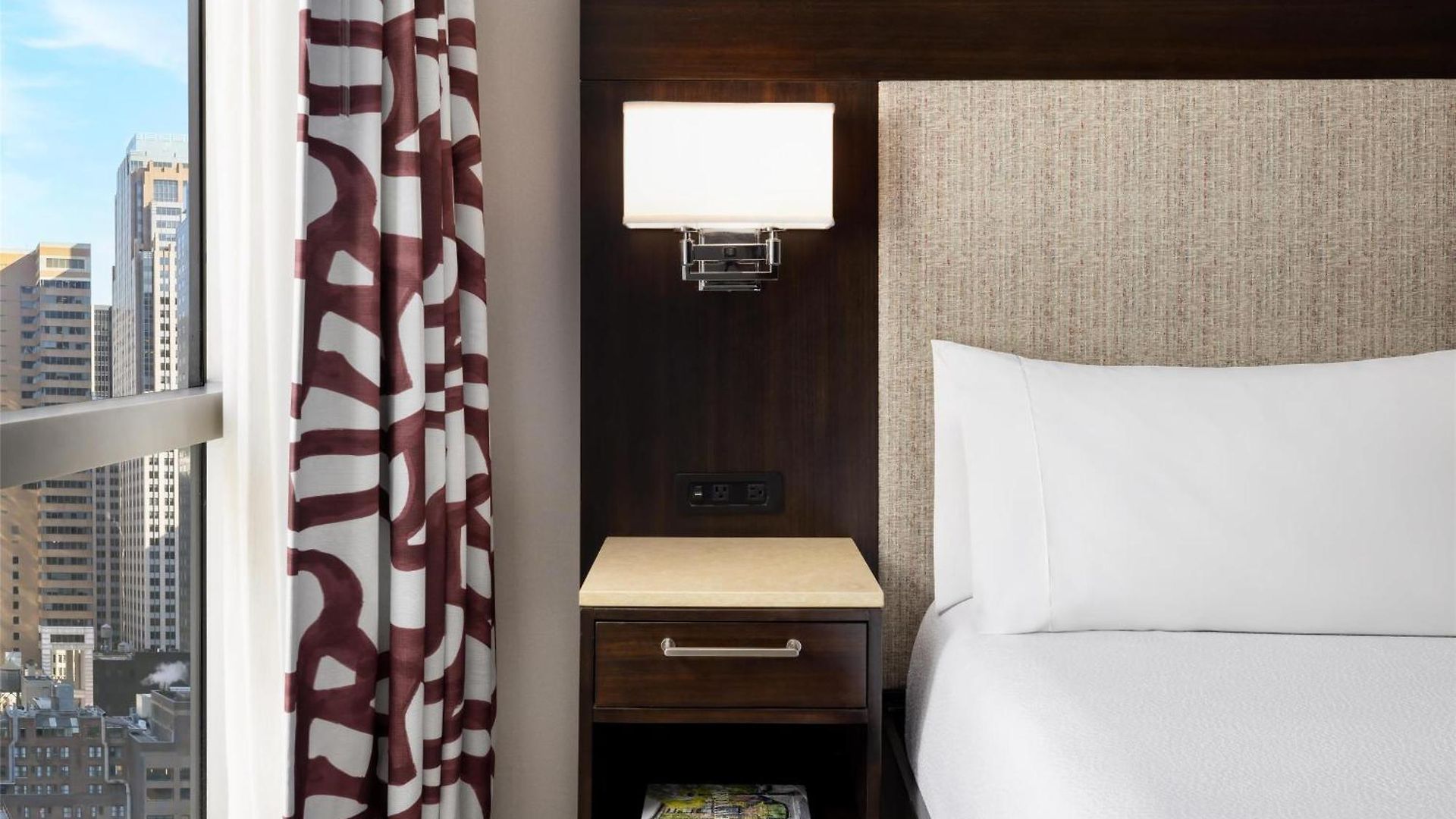 Hotel Hilton Garden - Times Square 3*