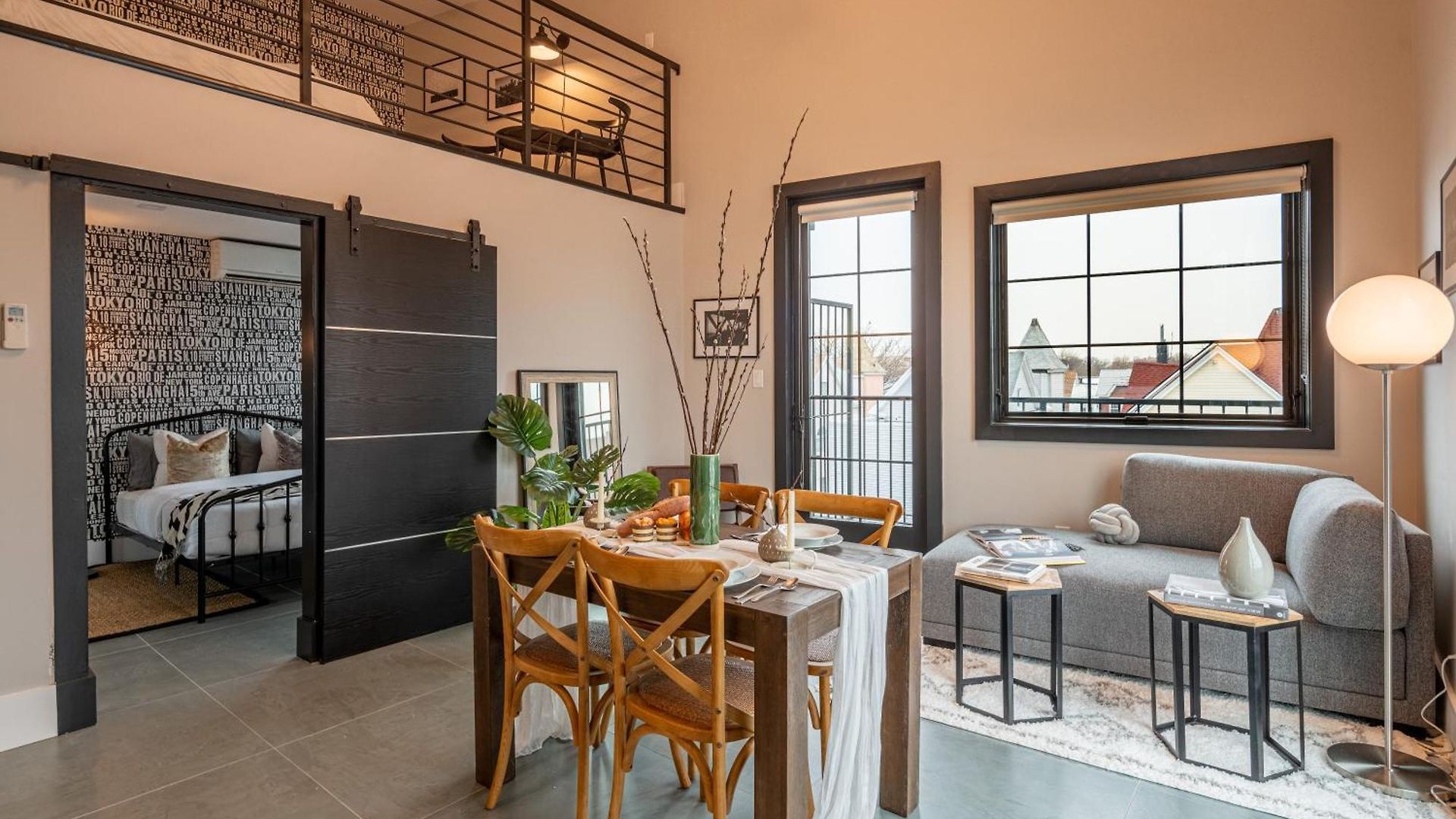 Brooklyn Bay Lofts - Modern Chic With Rooftop Terrace Apartment
