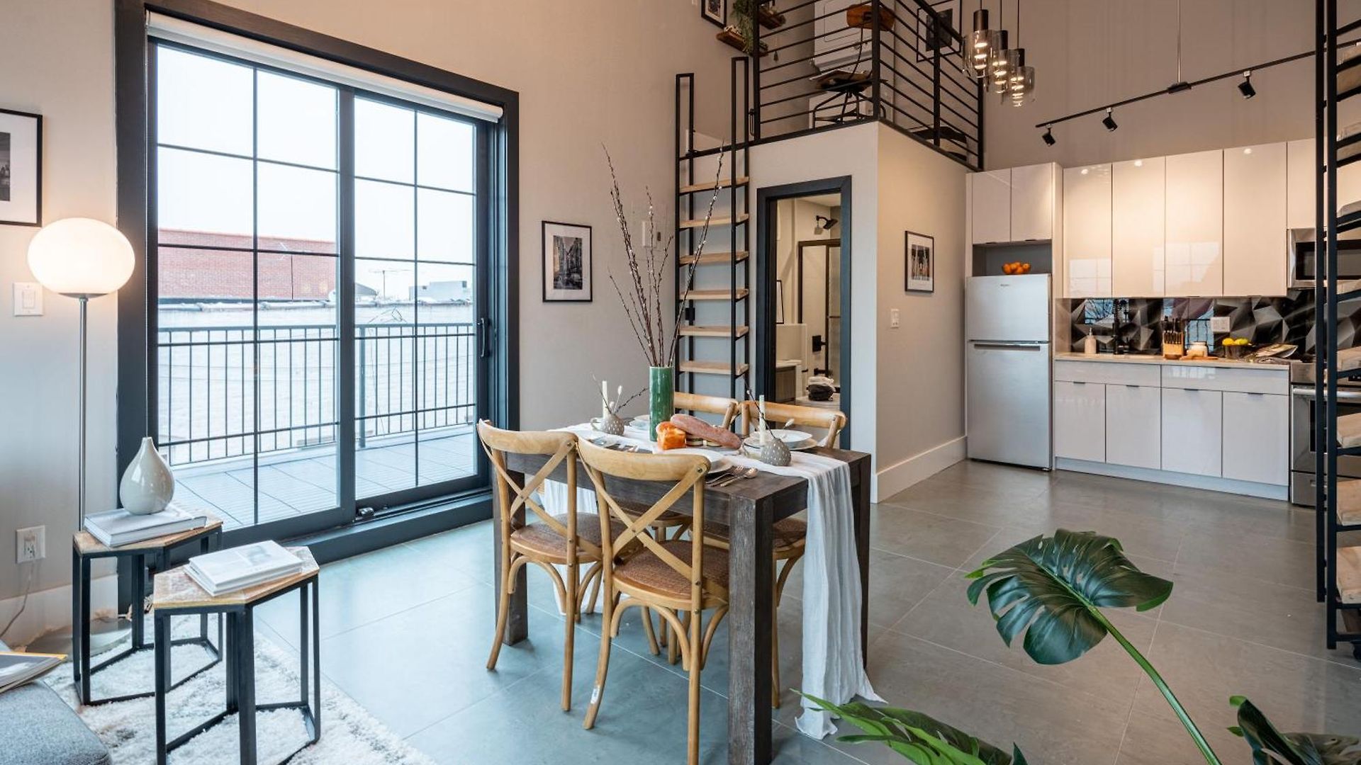 Brooklyn Bay Lofts - Modern Chic With Rooftop Terrace *