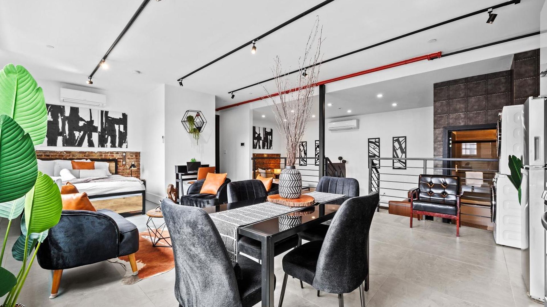 Brooklyn Bay Lofts - Modern Chic With Rooftop Terrace Apartment