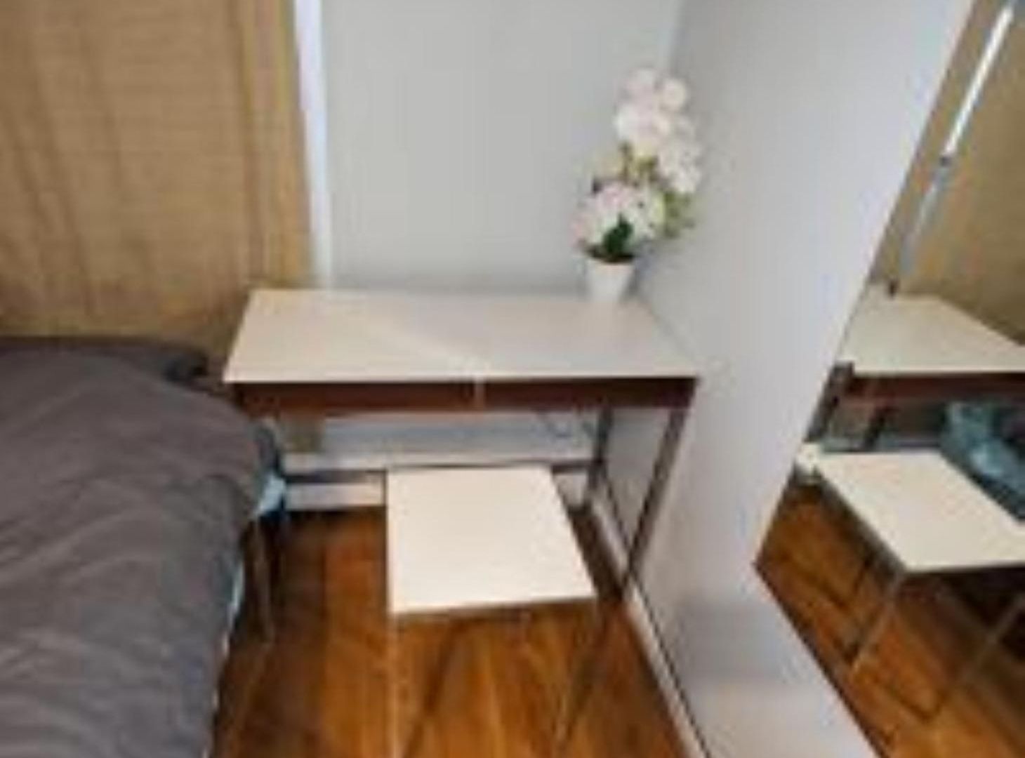 Large Triple In Williamsburg Homestay *