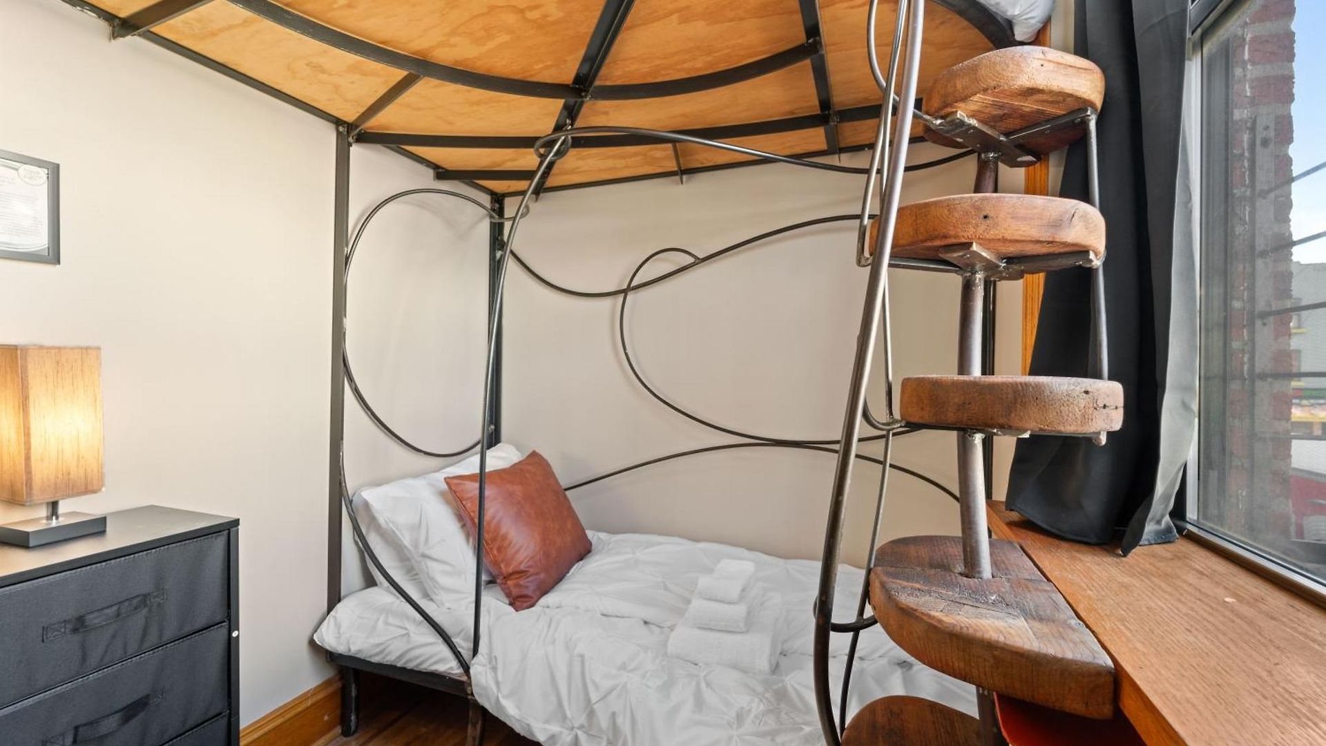Tripoli Artisan Lofts - Designer Bushwick Lofts With Rooftop Terrace * New York