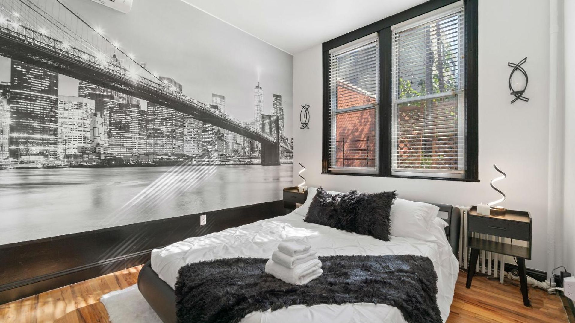 Tripoli Artisan Lofts - Designer Bushwick Lofts With Rooftop Terrace *