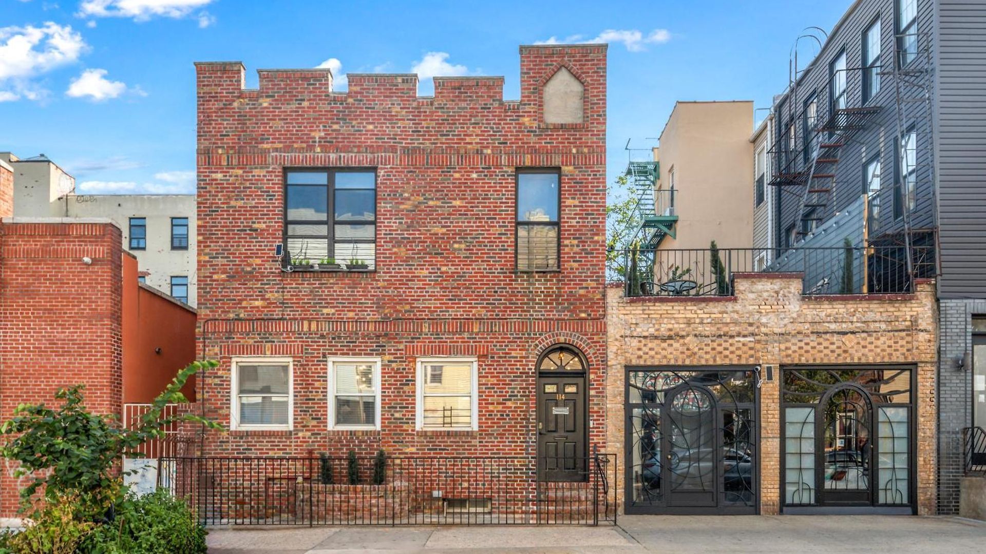 Tripoli Artisan Lofts - Designer Bushwick Lofts With Rooftop Terrace New York