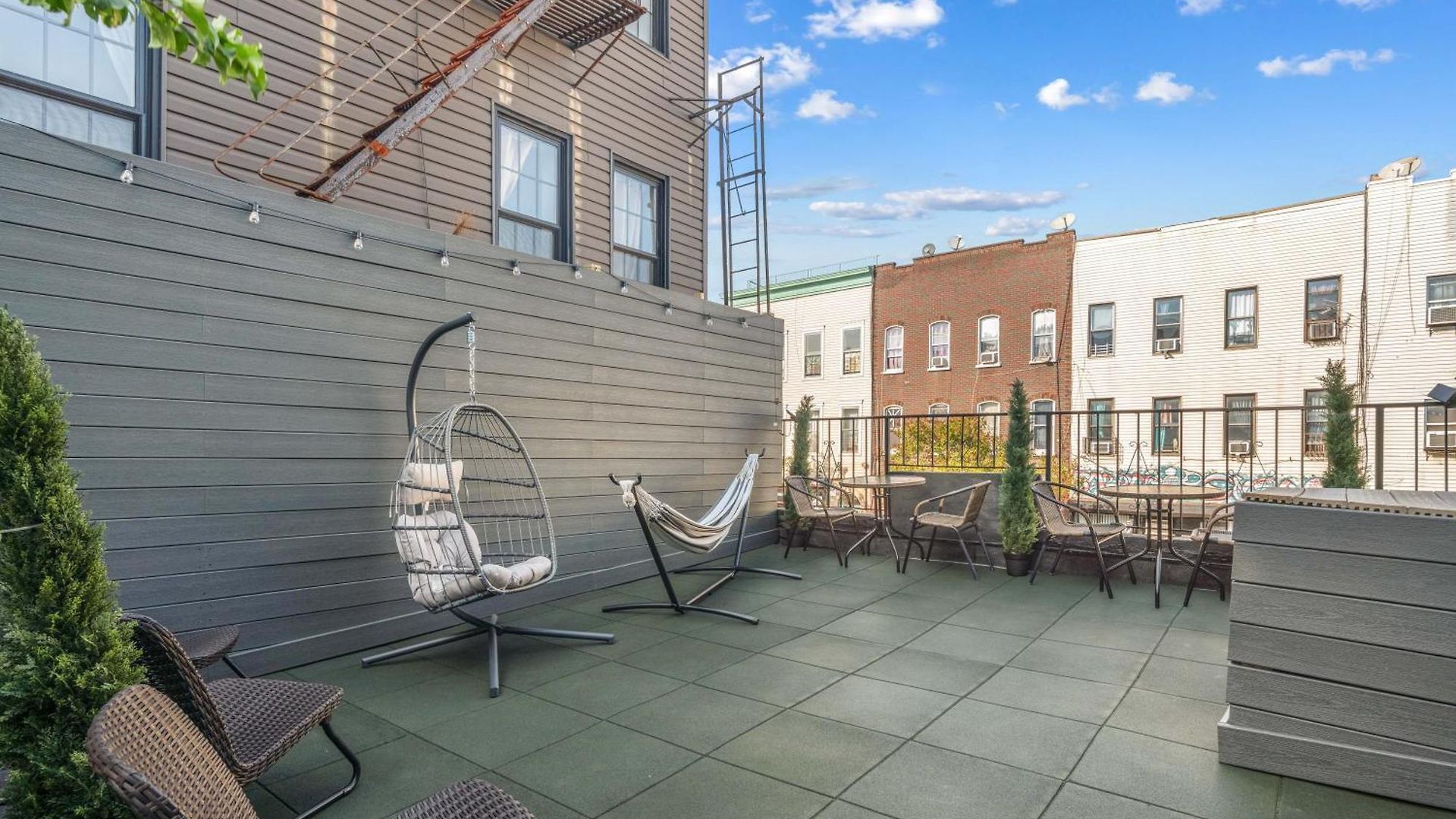 Tripoli Artisan Lofts - Designer Bushwick Lofts With Rooftop Terrace Apartment New York