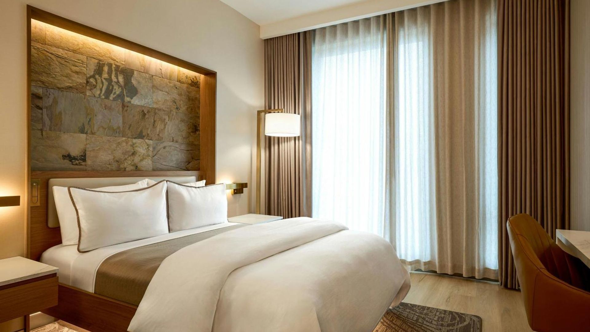 The Westin Flushing Laguardia Airport 4*