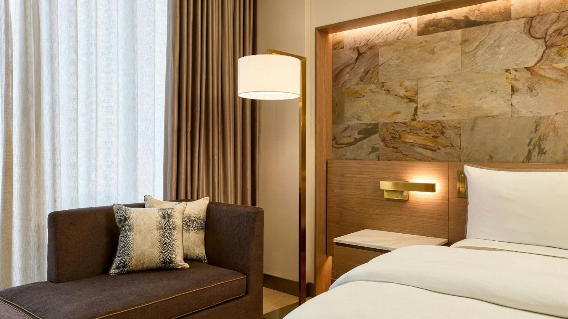 The Westin Flushing Laguardia Airport Hotel New York