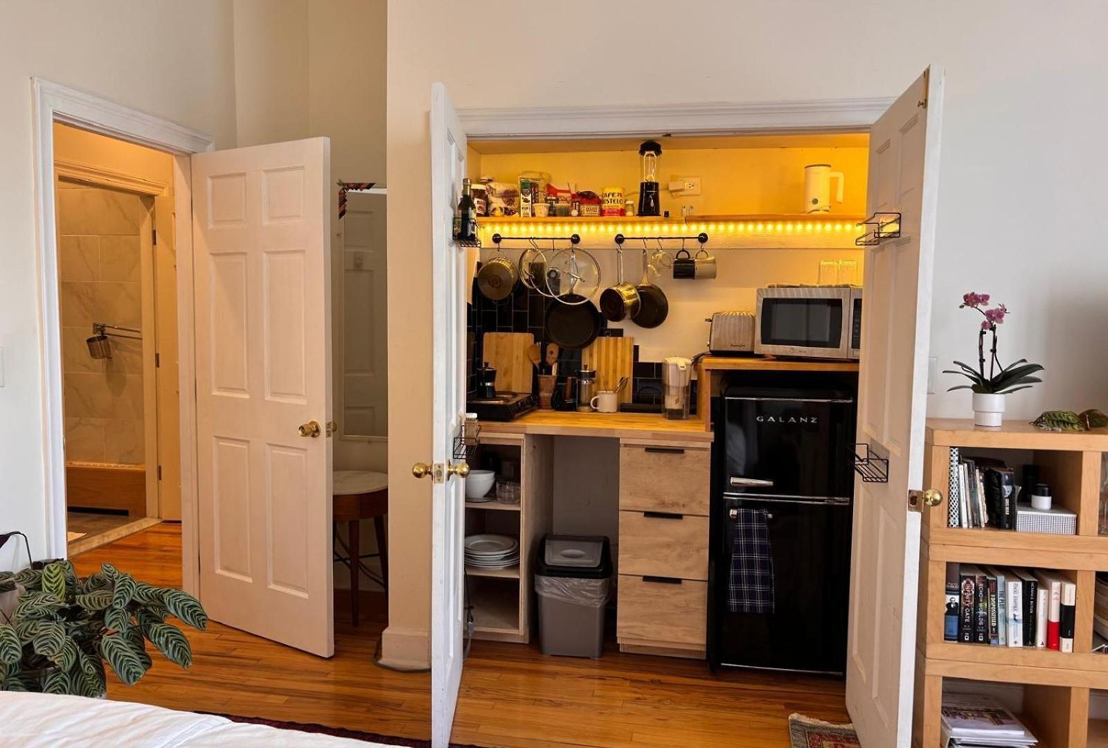 2 Bedrooms With One Private Bathroom In Lovely Homestay New York