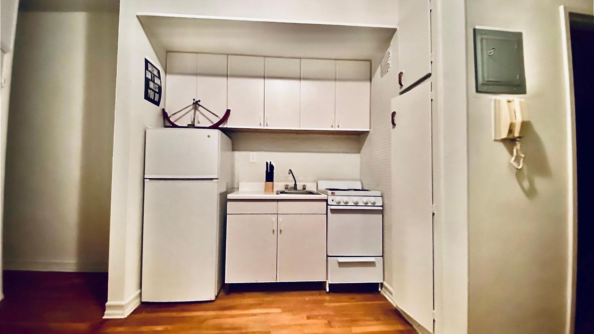 Ues Manhattan Super Cozy #3 In Shared New York