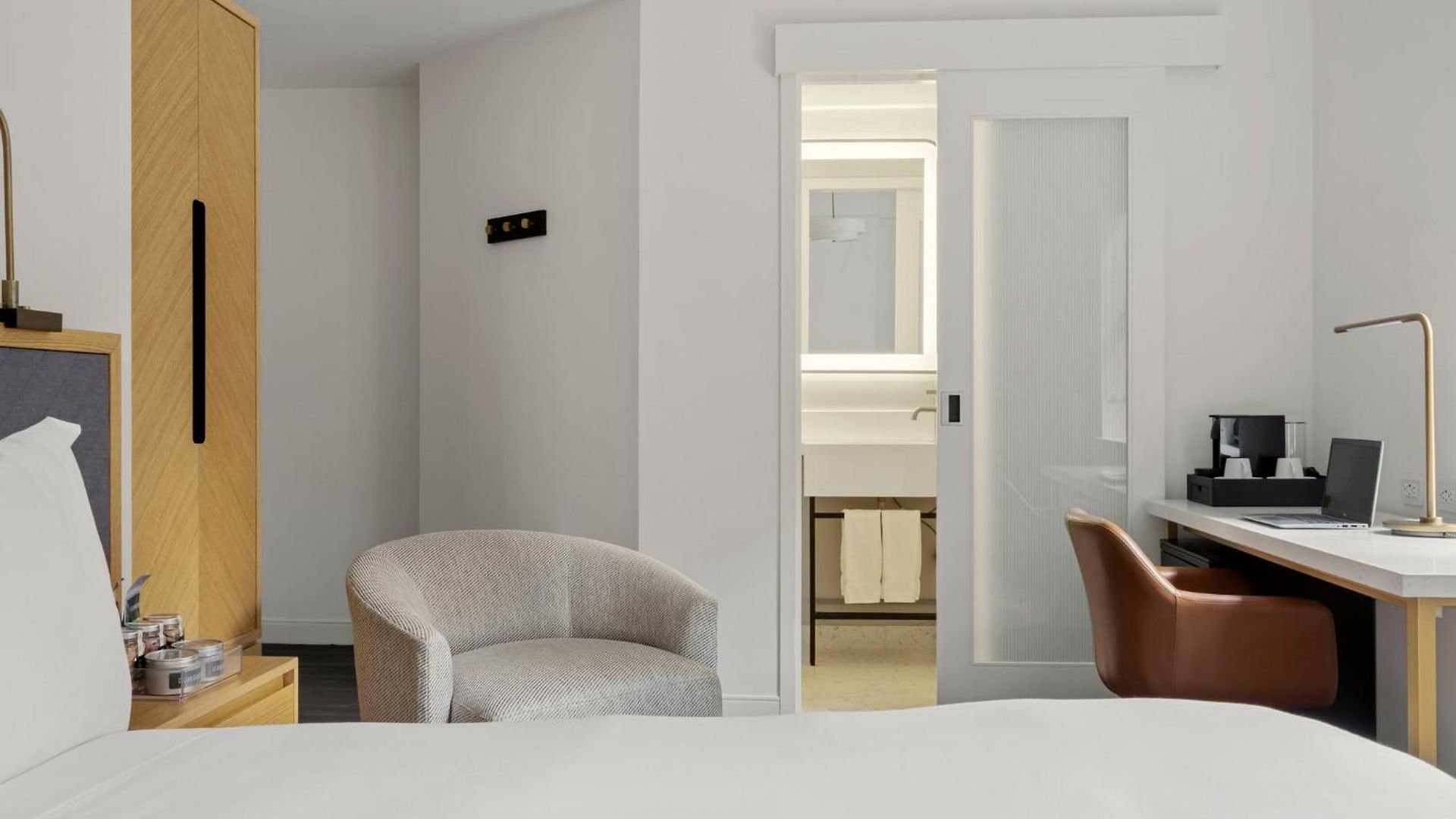 Hotel Newly Renovated At Club Quarters Times Square, New York