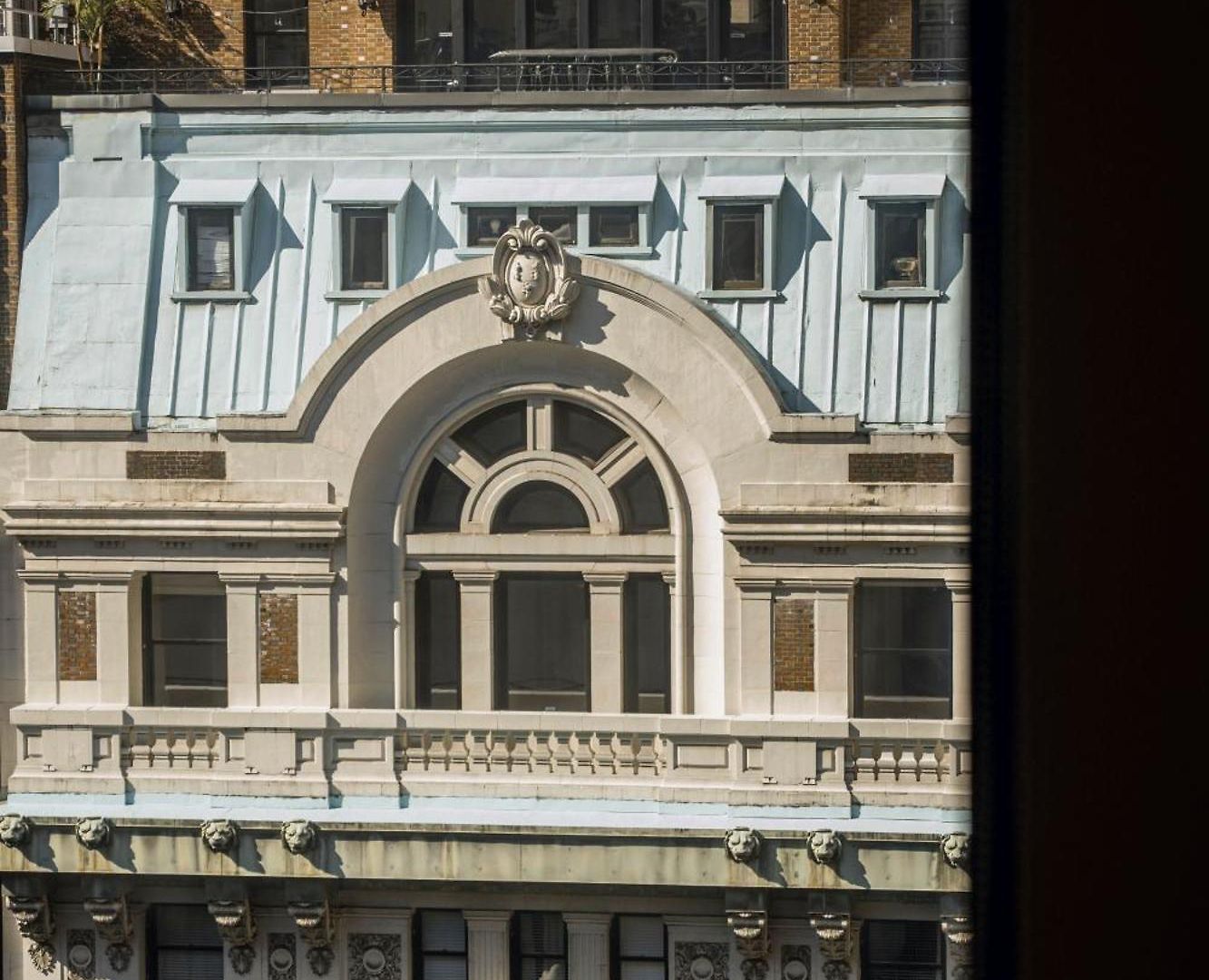 Hotel Newly Renovated At Club Quarters Times Square,