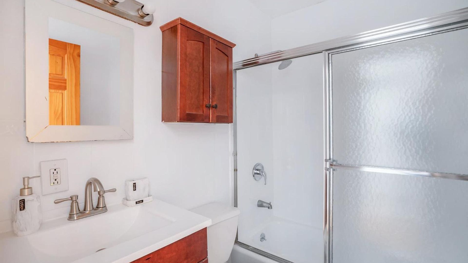 26-2b Gramercy Large 1br Wd In Unit Courtyard Apartment New York