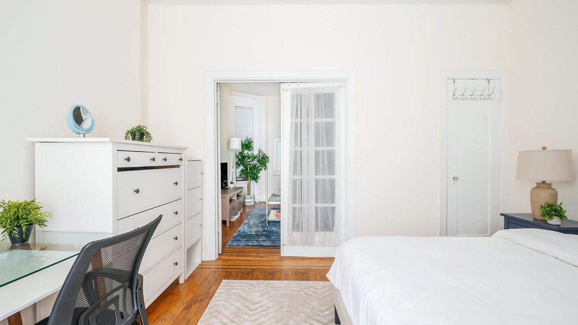 211-3 Prime Union Square Large 1br Great Value