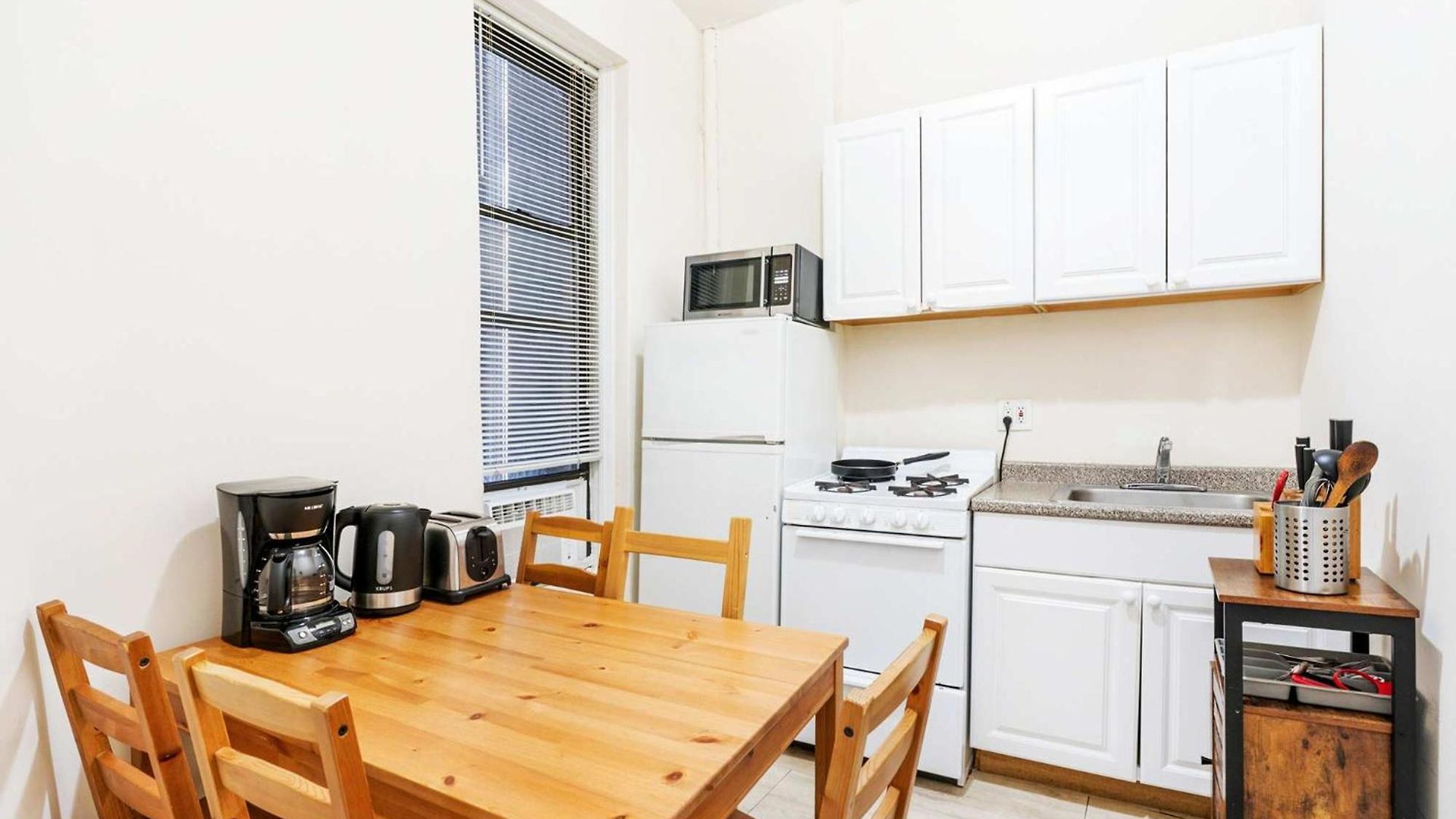 Apartment 211-3 Prime Union Square Large 1br Great Value