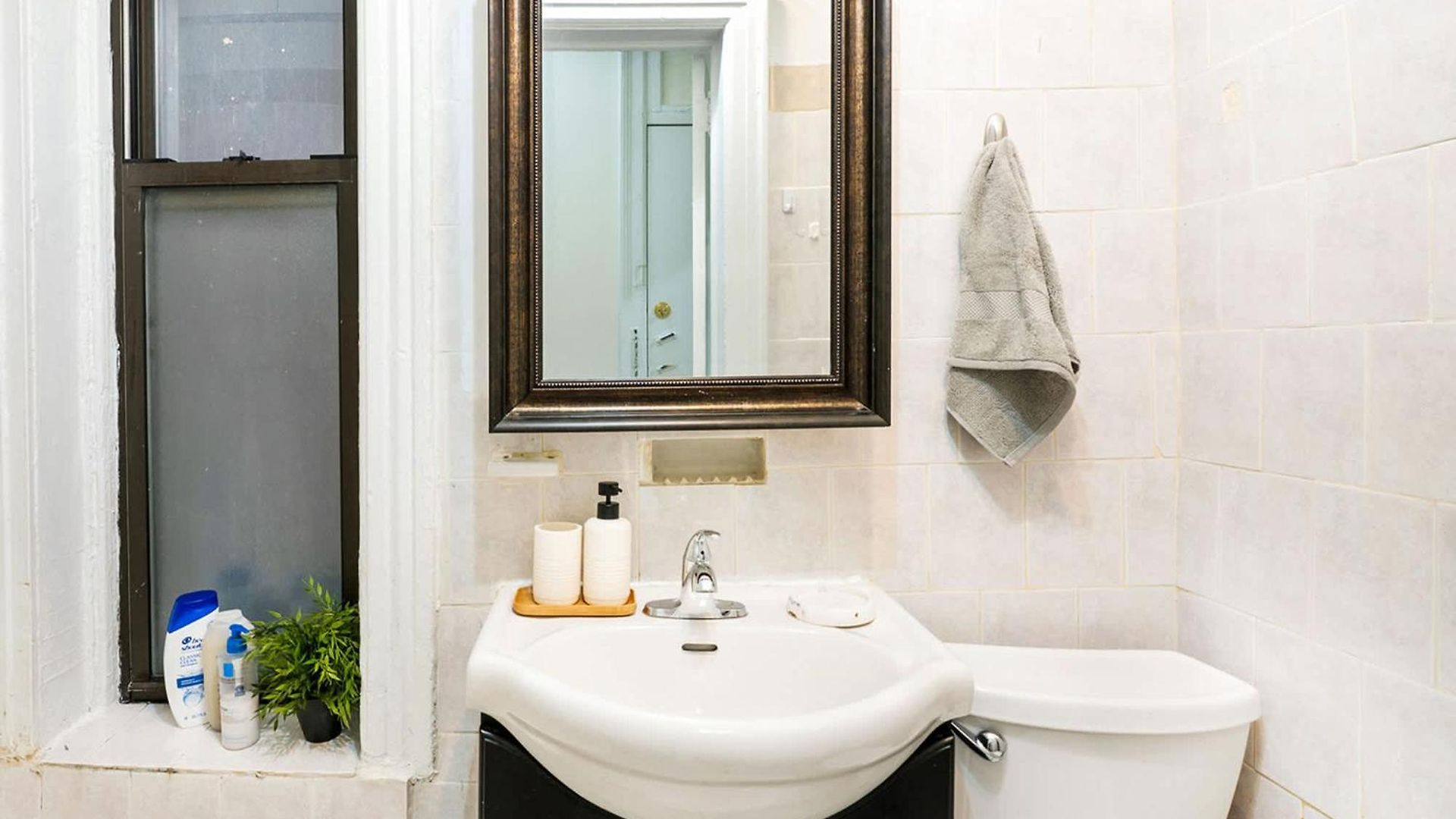 211-3 Prime Union Square Large 1br Great Value Apartment New York