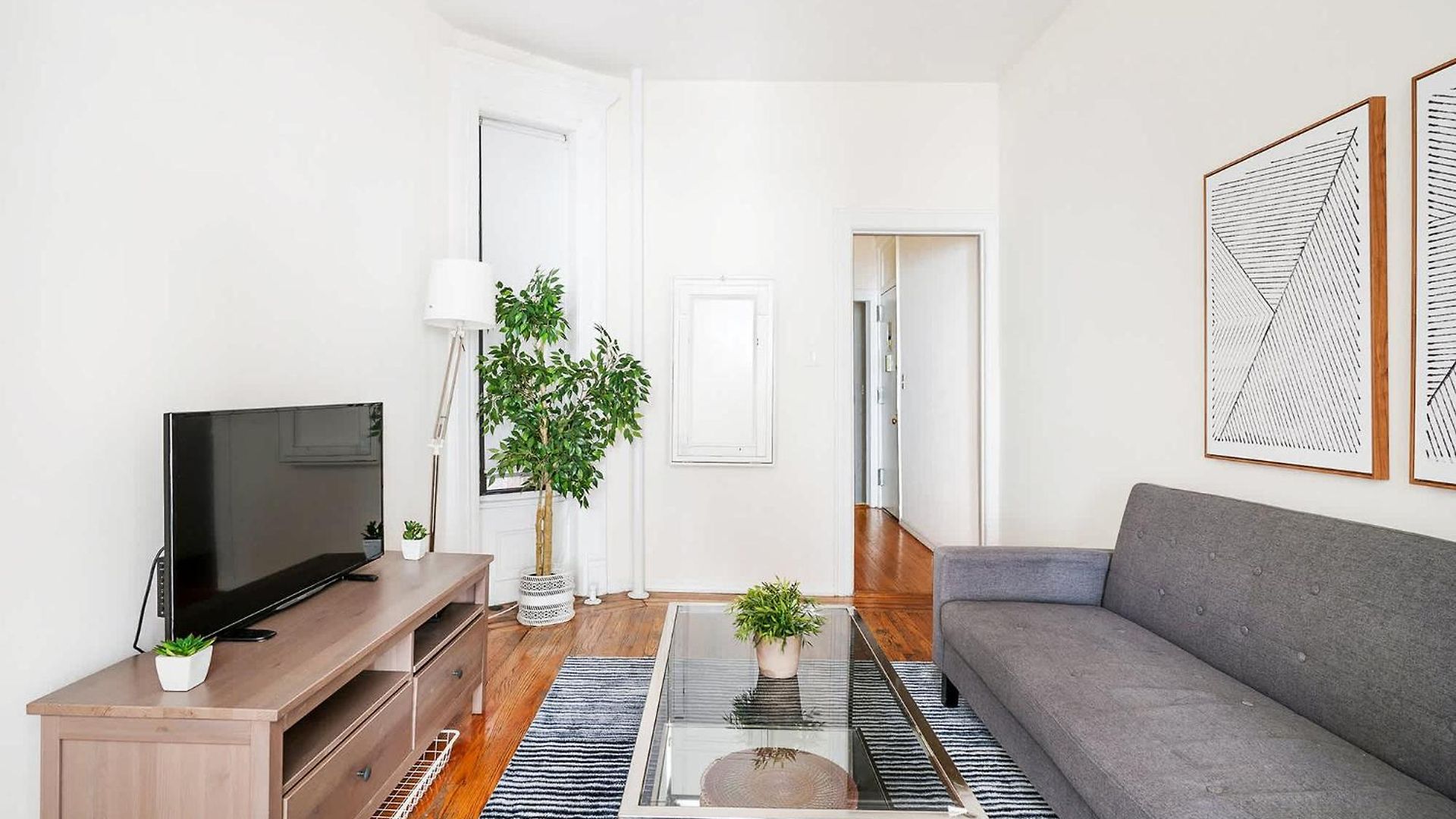 211-3 Prime Union Square Large 1br Great Value Apartment New York