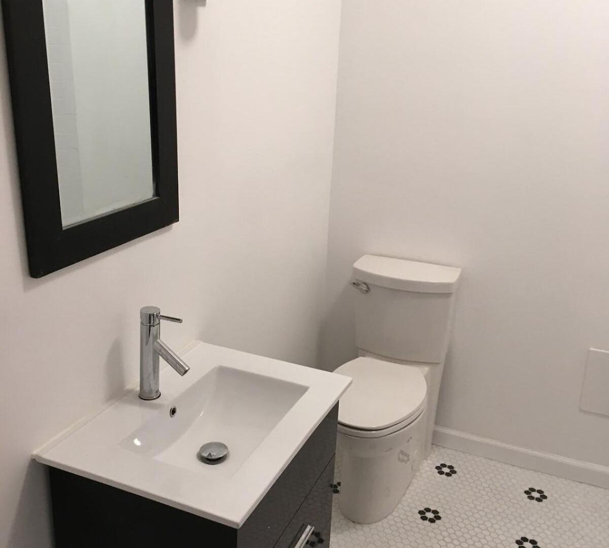 Apartment Serene Brooklyn Escape Near Cafes & Park, Sleeps 5 New York