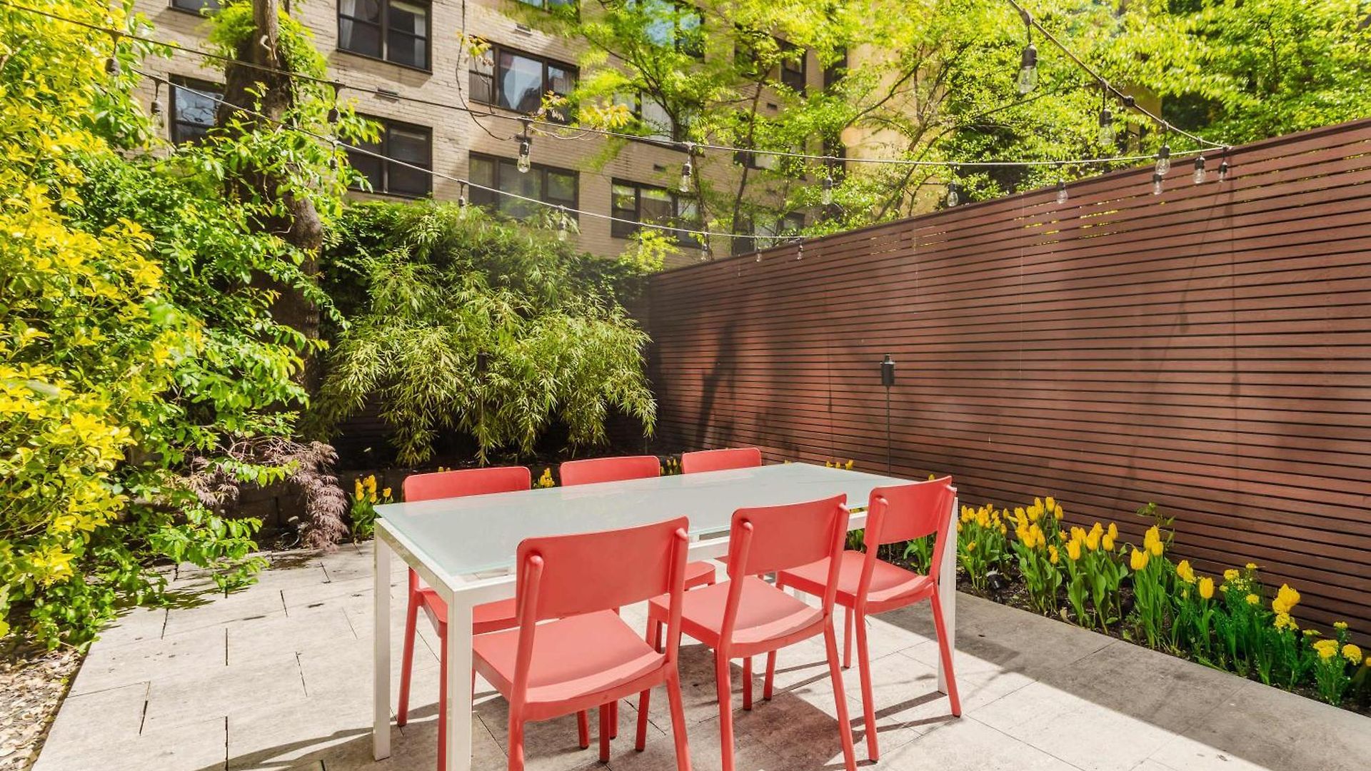 Holiday home Private Beautiful Townhome W Zen Garden