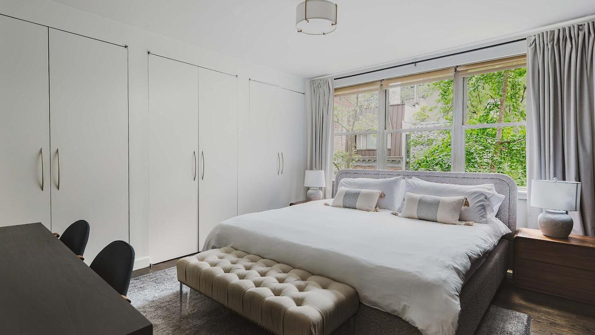 Private Penthouse W Roof Oasis Apartment *