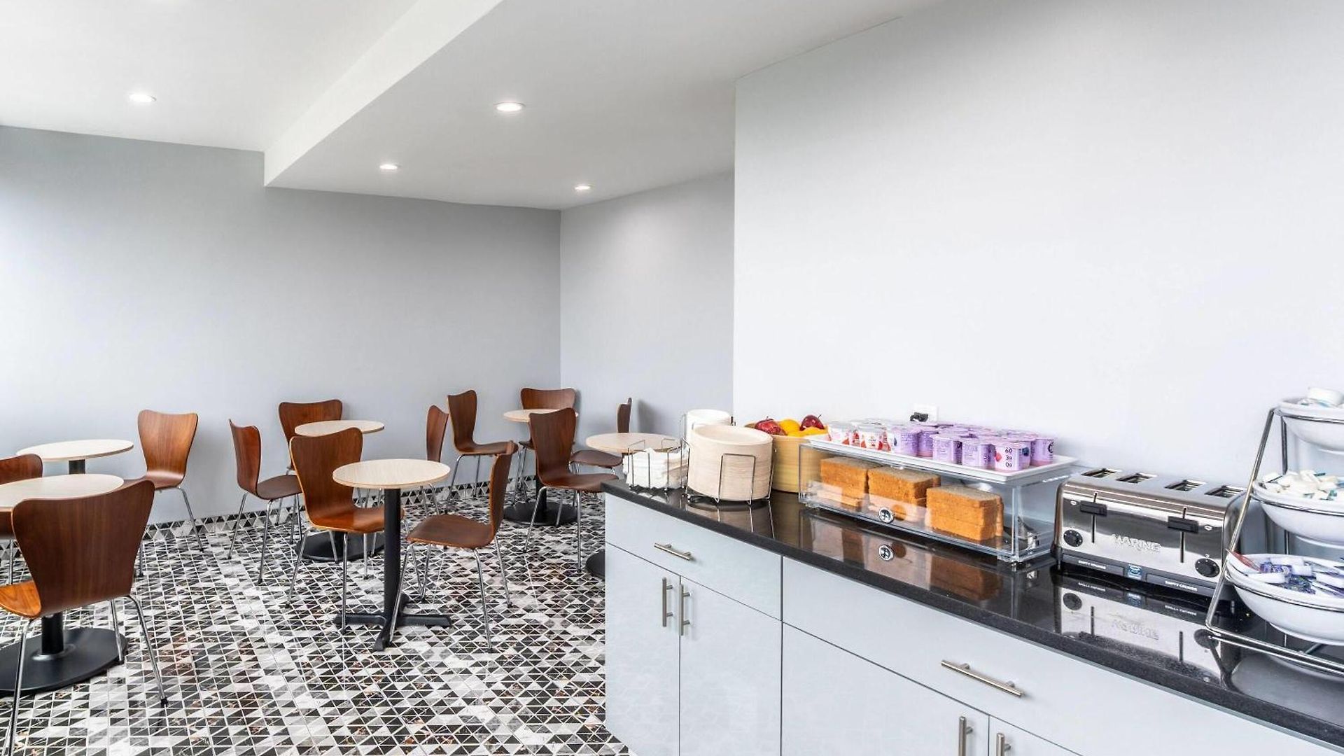 Days By Wyndham Chinatown 3*