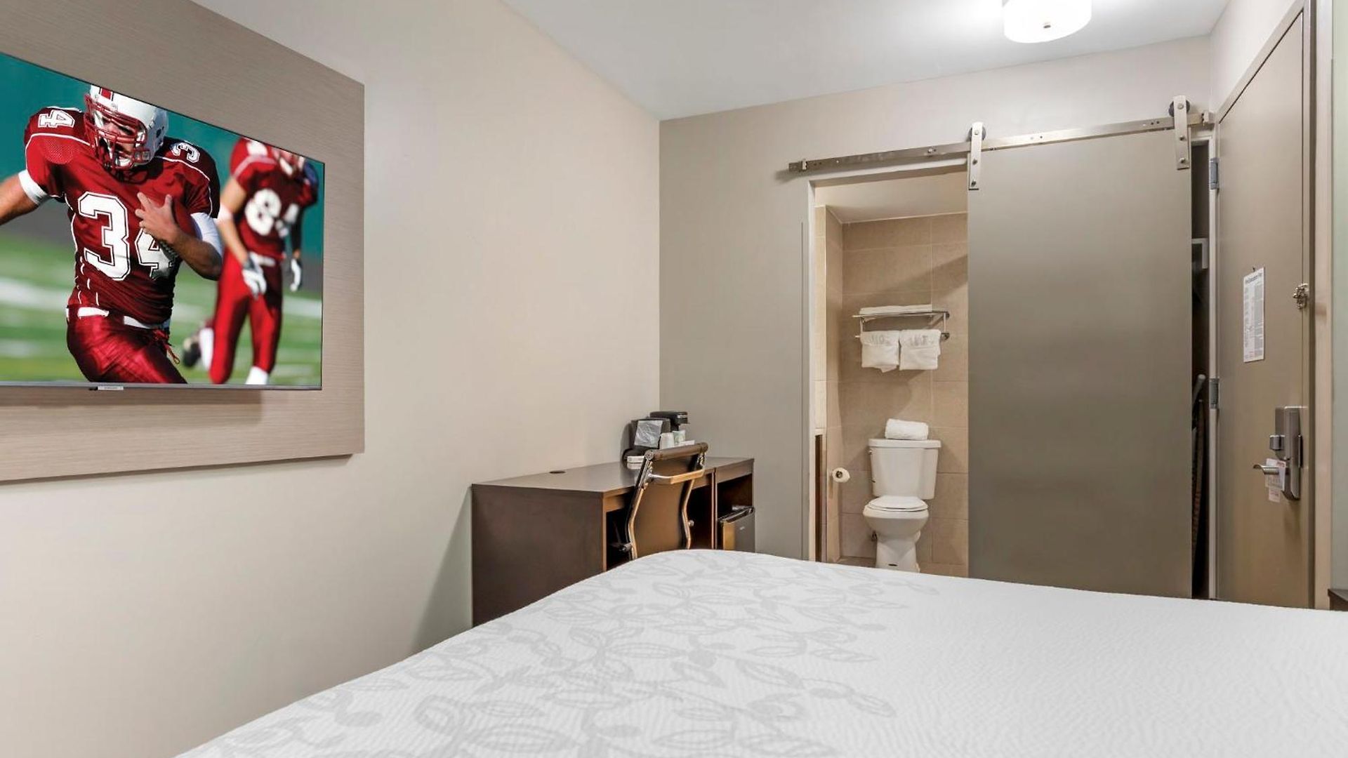 Hotel Red Roof Brooklyn - 3rd Ave 3*