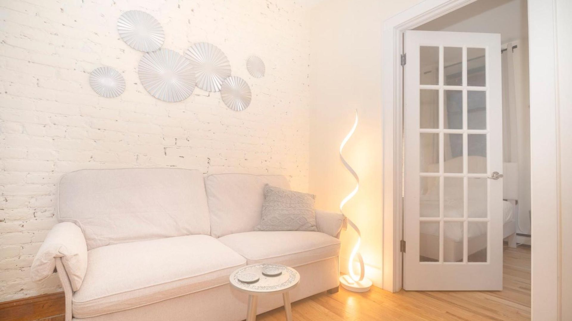 New York7-east2 Village Center W Full Amenities * New York