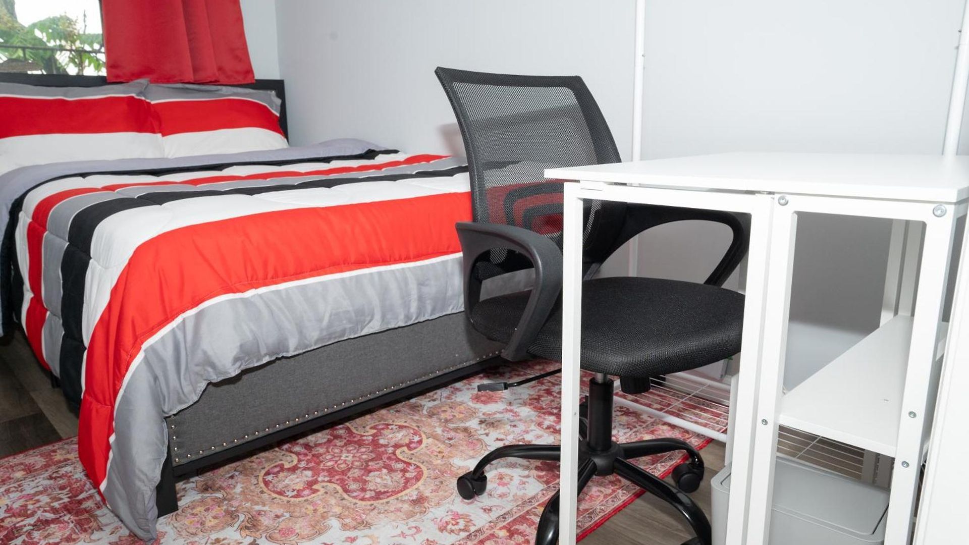 Ruby2 At Brighton 2min Walk To Ocean & Subway Chic Homestay *