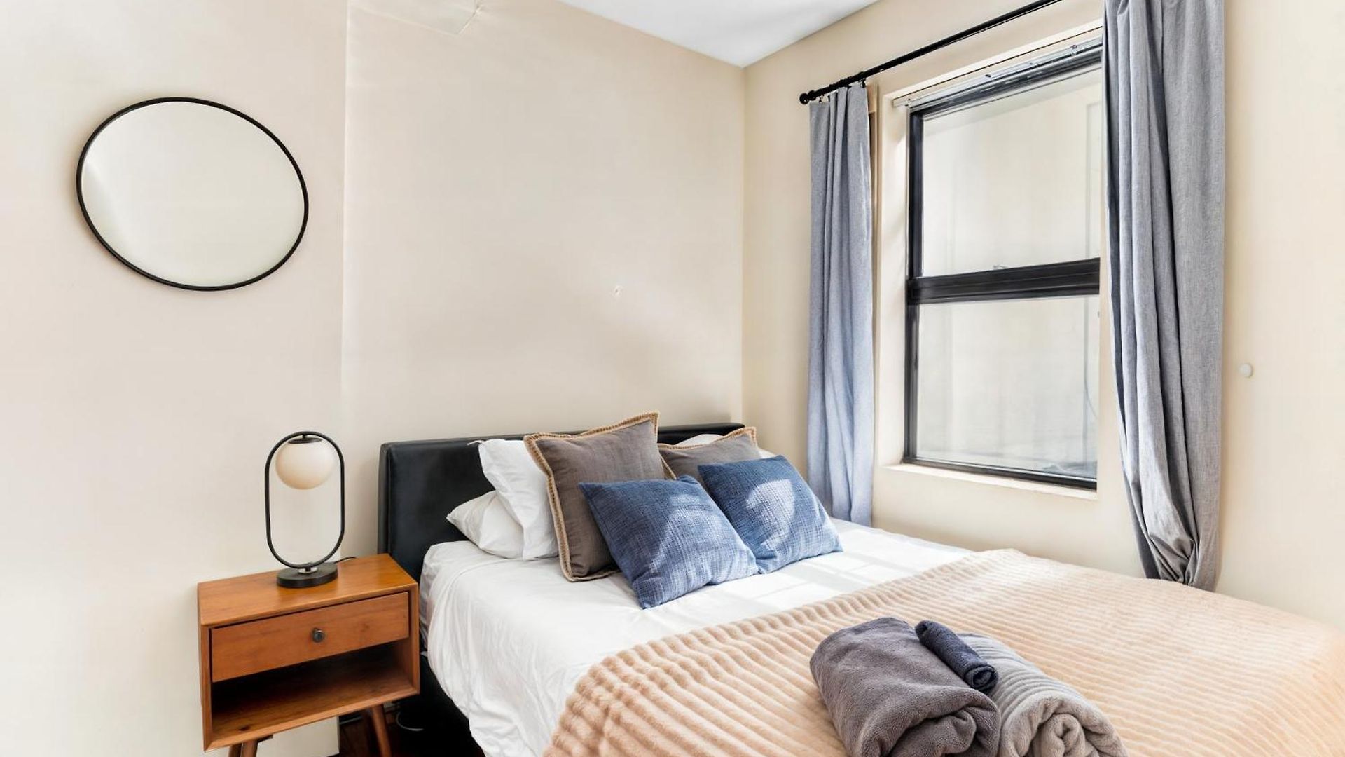 Stylish 2 Bedroom In Chelsea * New York