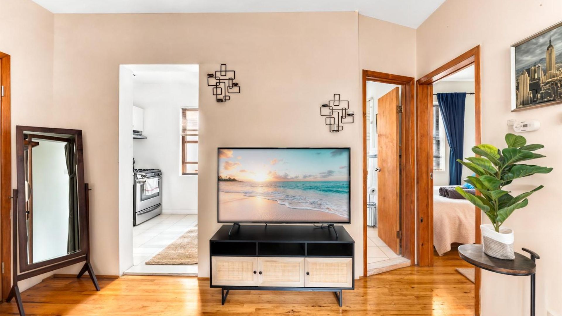 Stylish 2 Bedroom In Chelsea Apartment *