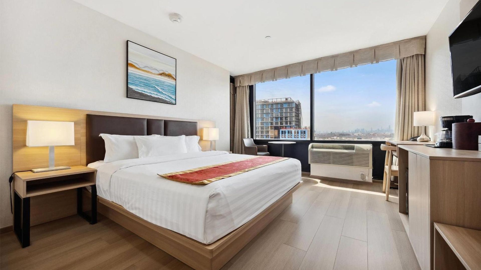Ramada By Wyndham Flushing Queens