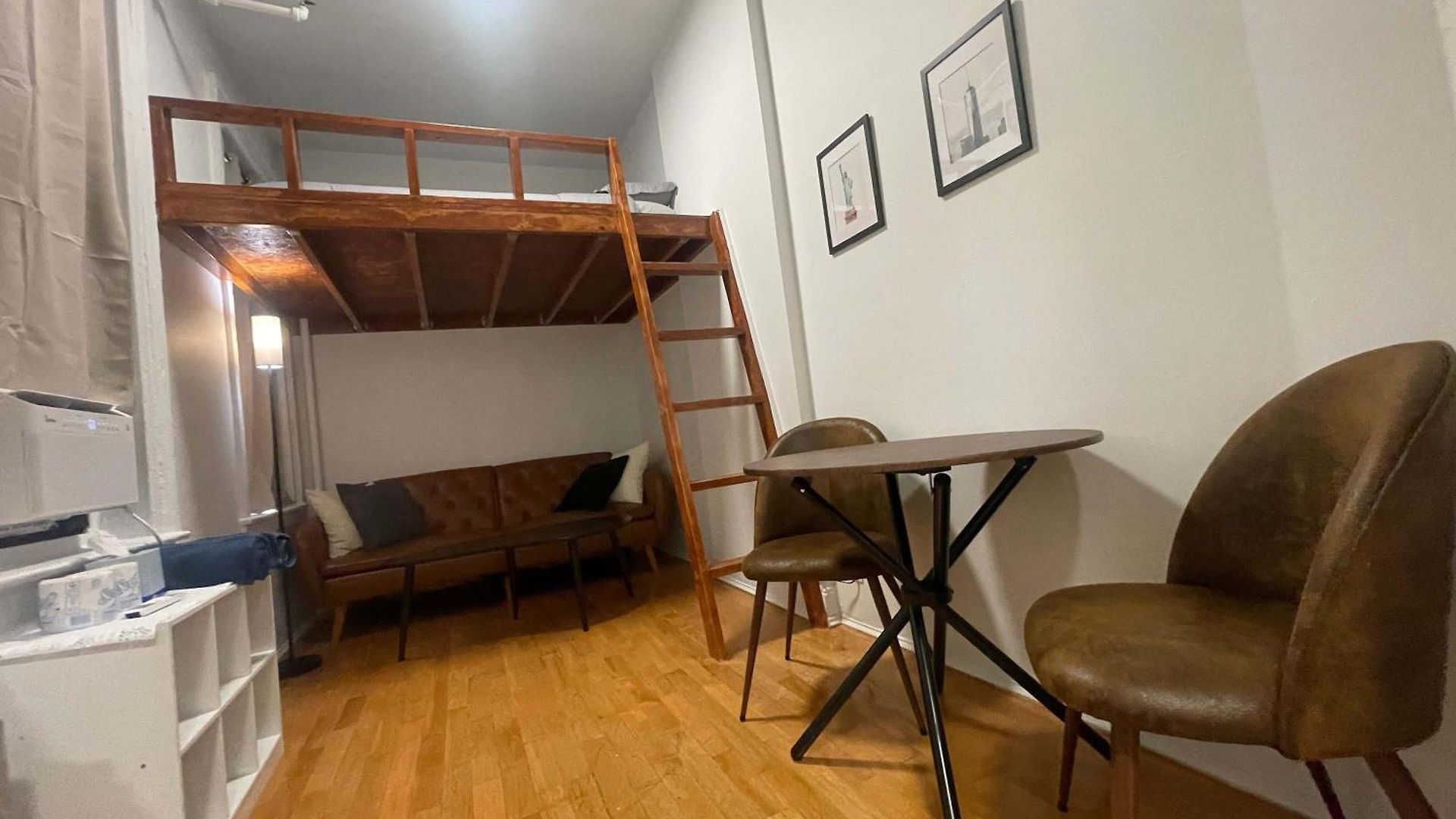 Renovated In Union Square Apartment *