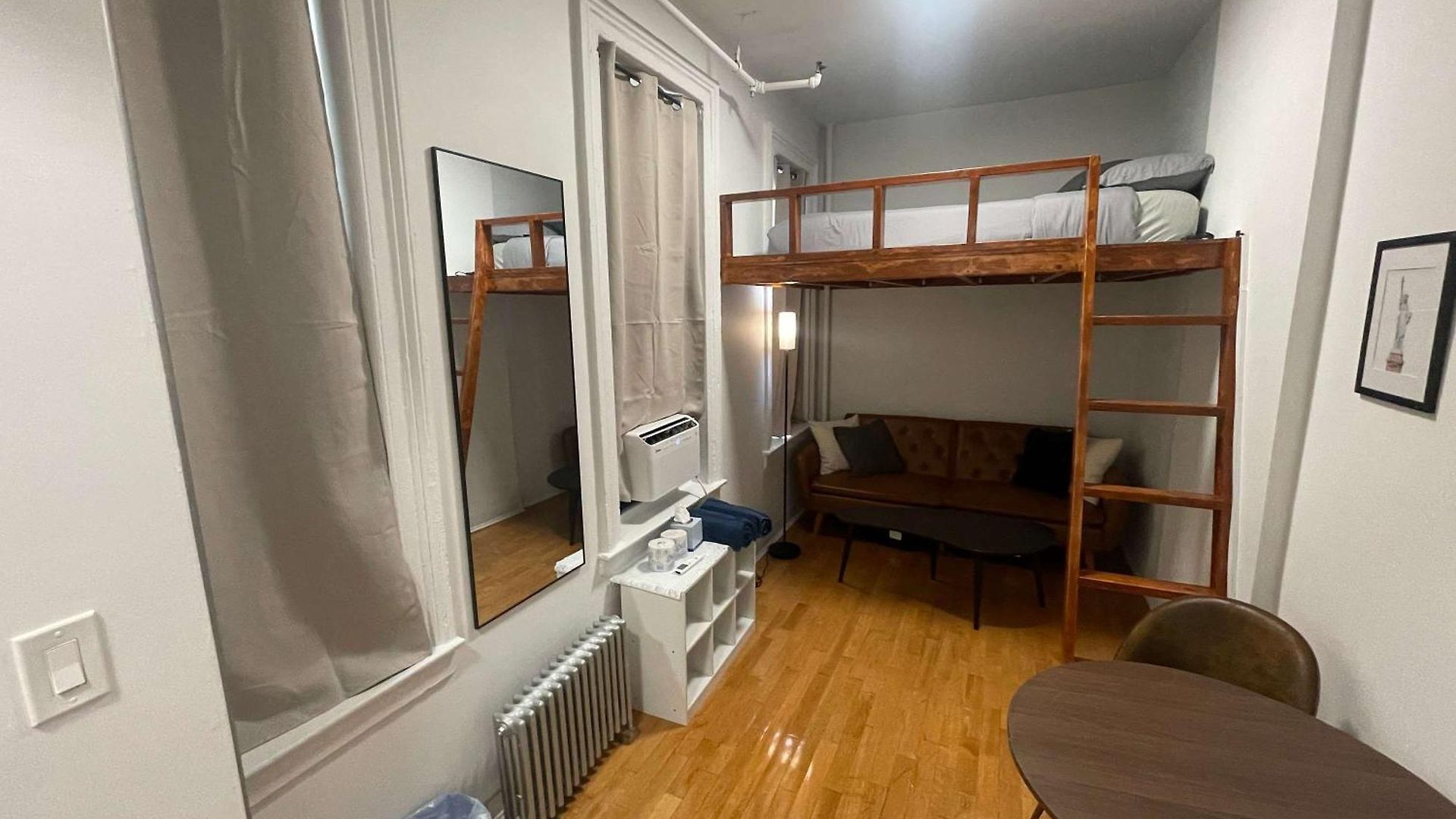 Apartment Renovated In Union Square New York
