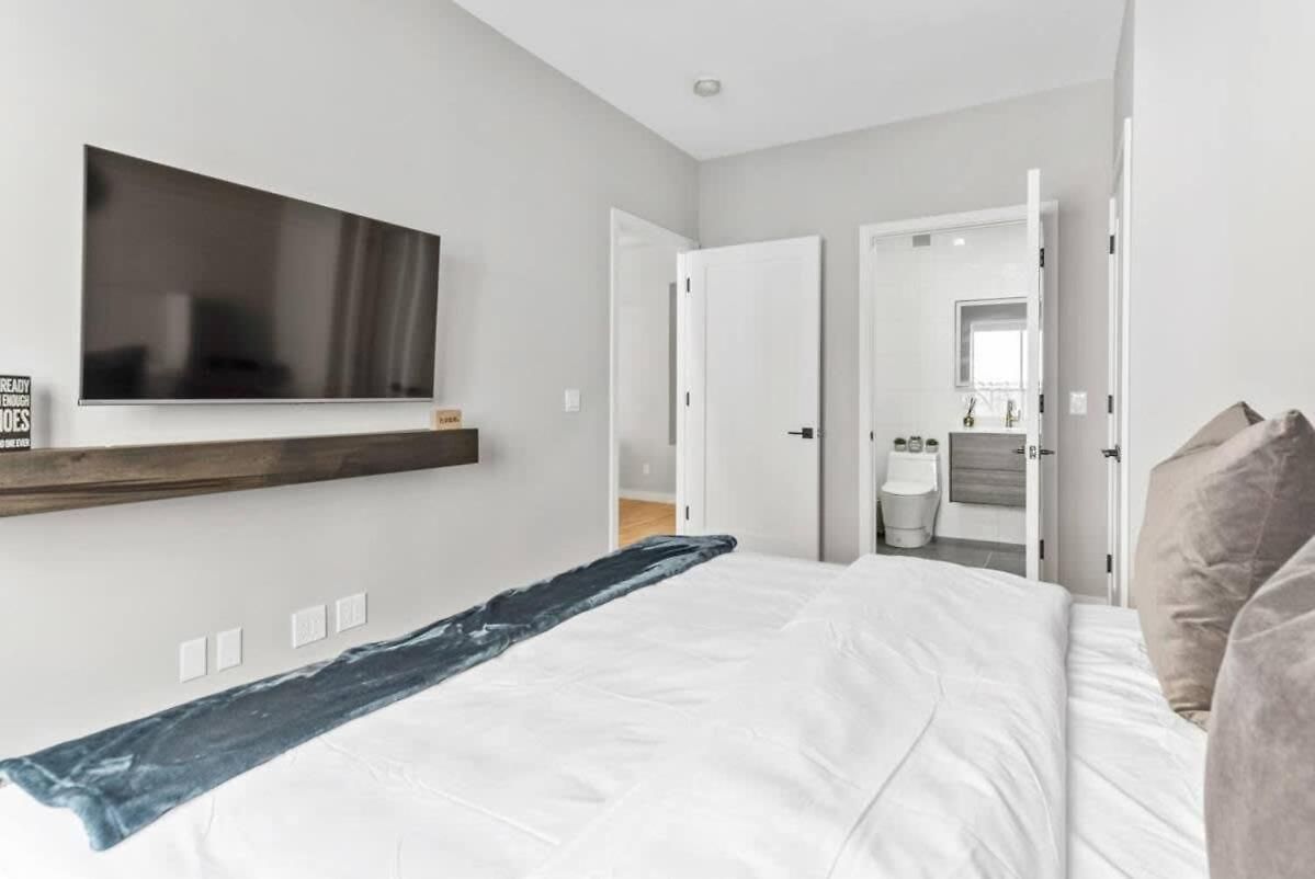 Notch 2br & 2ba Minutes To Park *