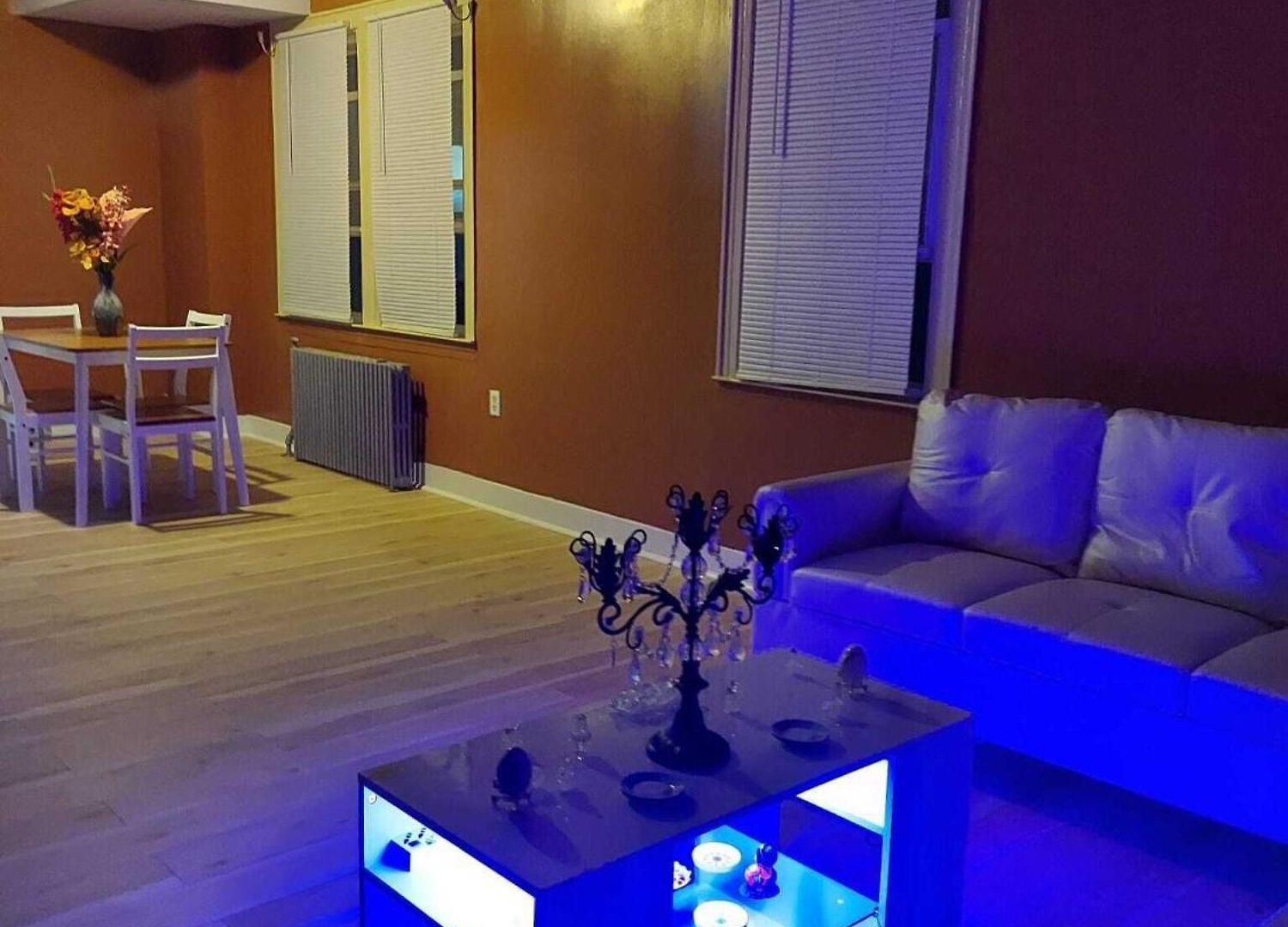 Queens Chateau Apartment