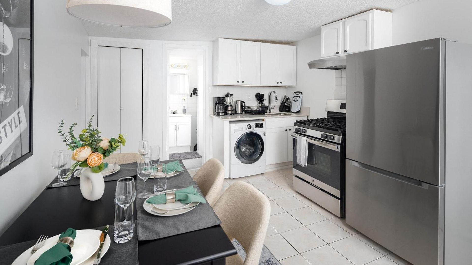 Bright 1br Escape In Lower East Side Nyc New York