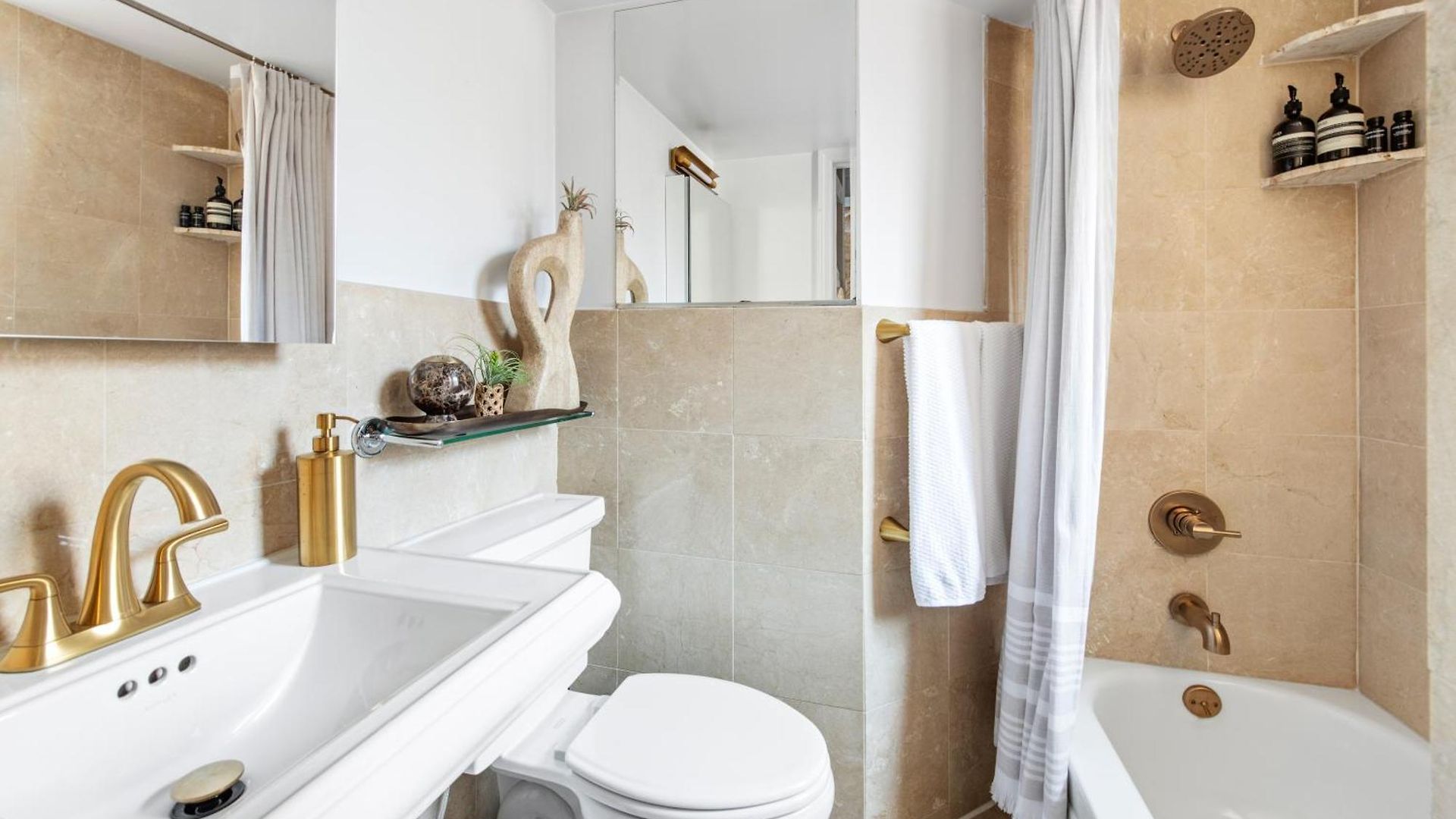 Nolita Apartment